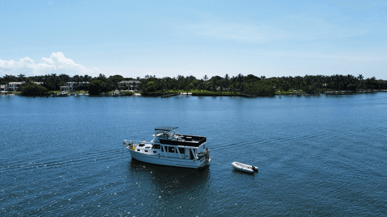 Navigatingnietzel's 36-foot 1985 Marine Trader Europa