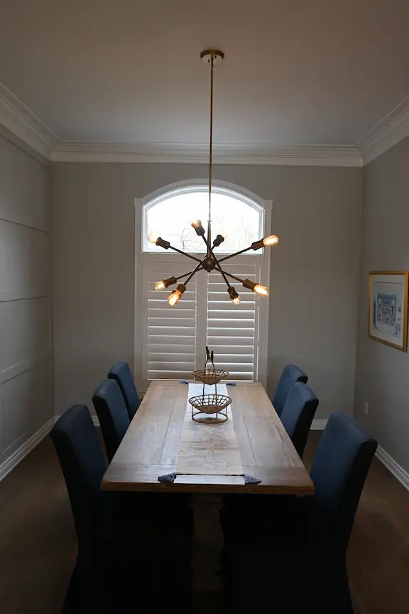 people at restaurant