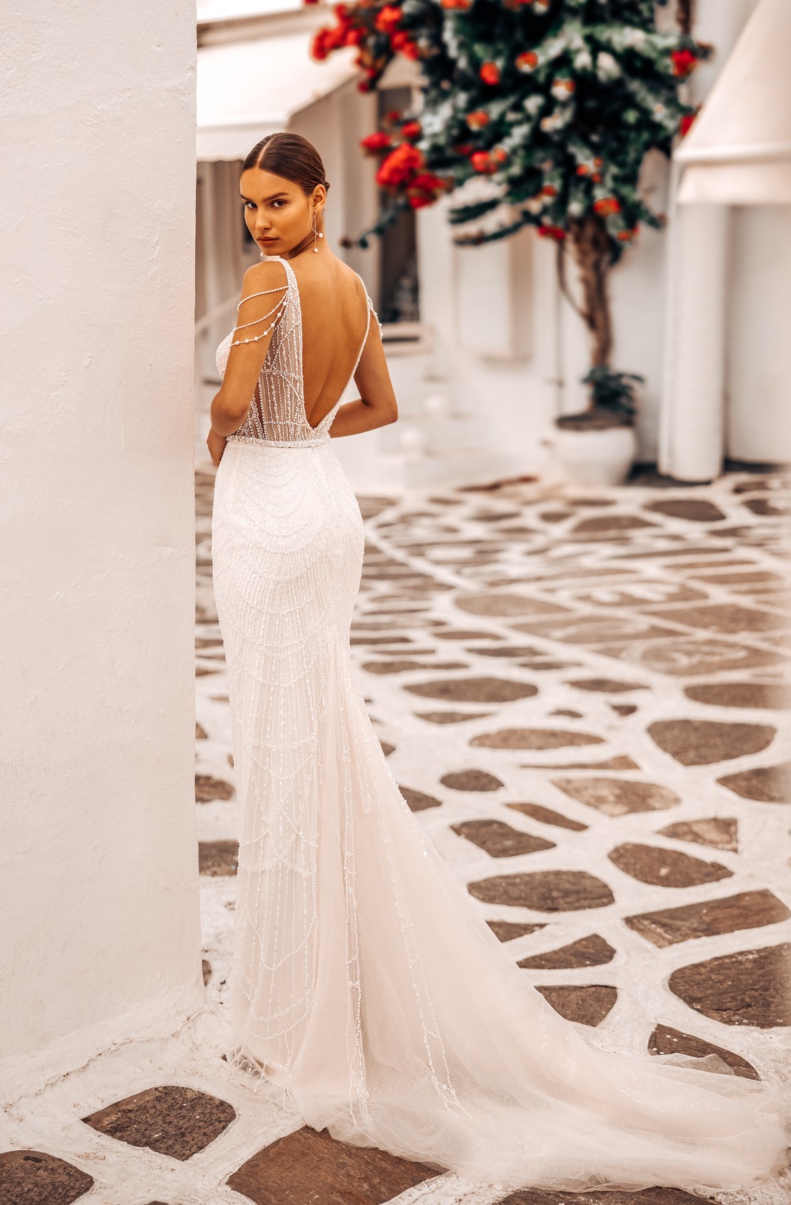 Fit-and-Flare Silhouette mit V-Rücken