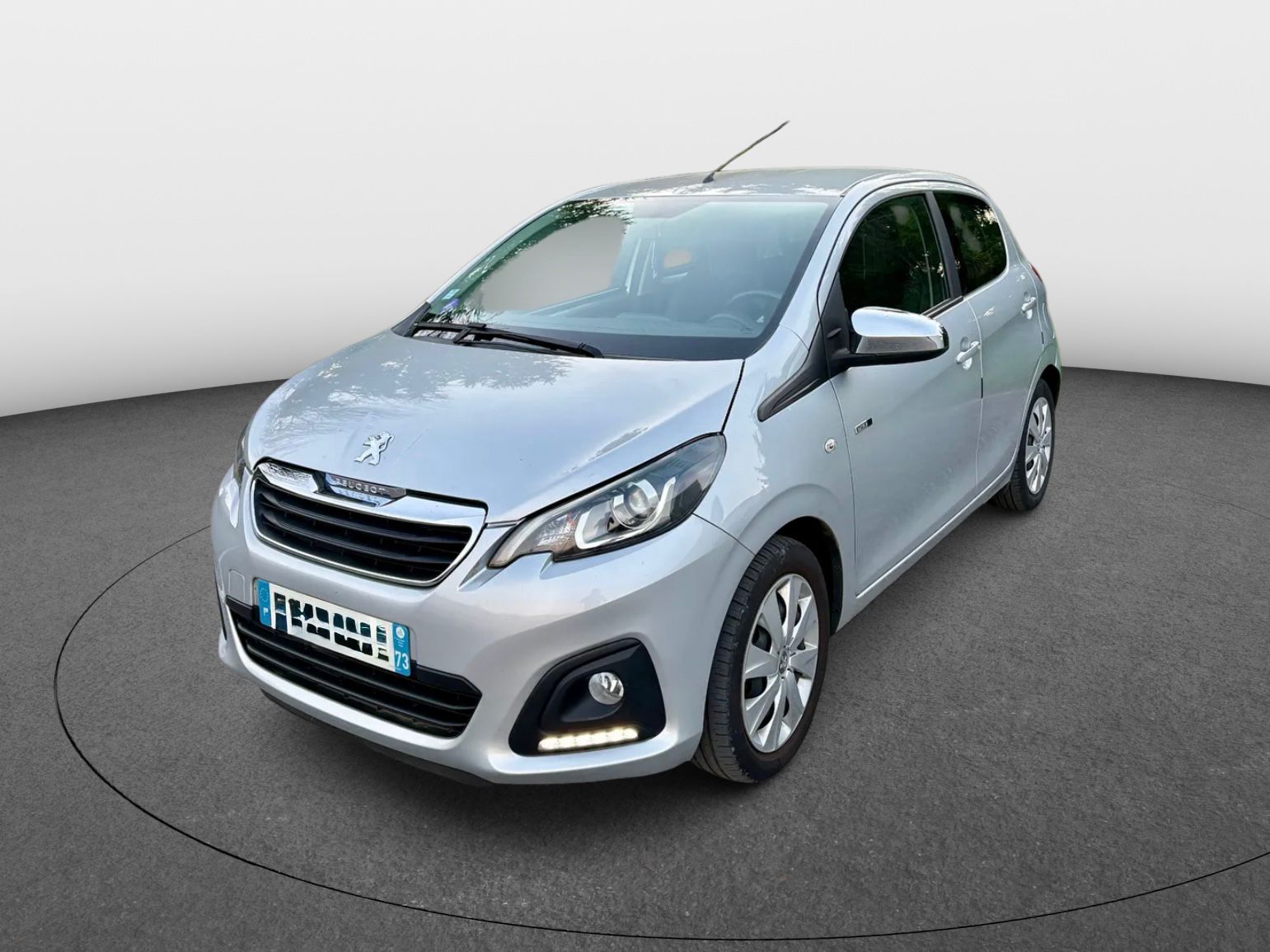 PEUGEOT 108 2017 finition STYLE face