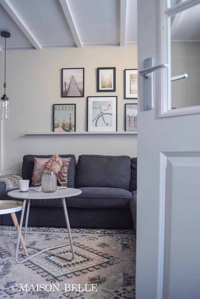 lijsten ophangen zithoek