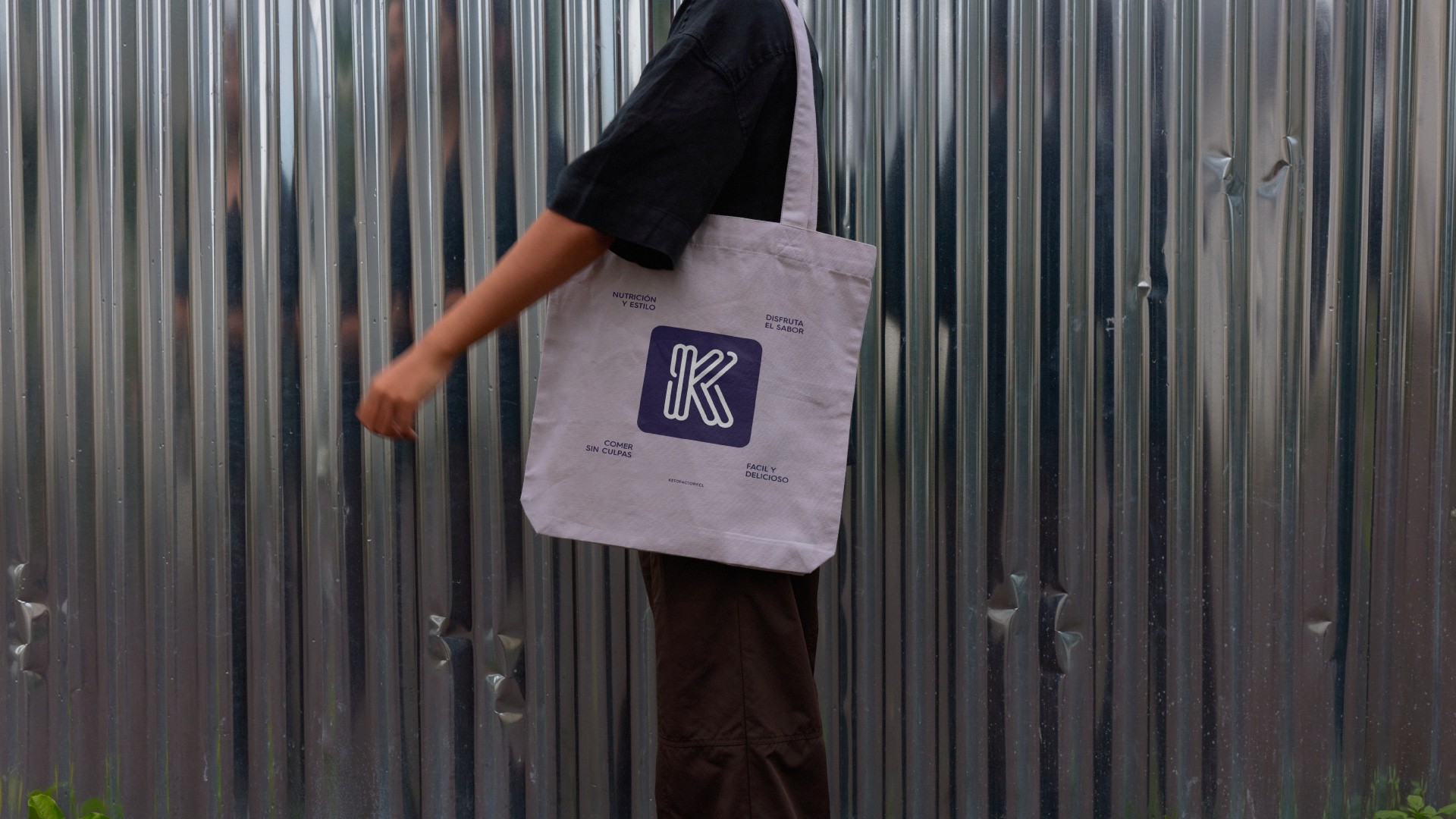 Branding y diseño de marca Keto Factory, enfocado en alimentación cetogénica – Lagom Studio en Latinoamérica.