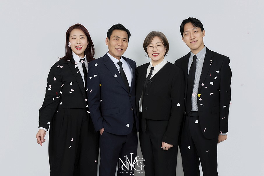 [필름커넥트] 광주 가족사진 추천 | 작가추천 이매진포토 (ft. 환갑 기념 가족화보)