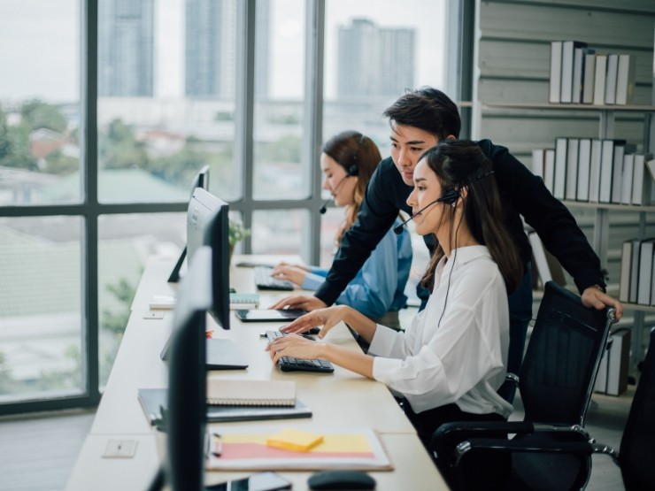 flexible executive assistant support reducing workload overwhelm for growing business