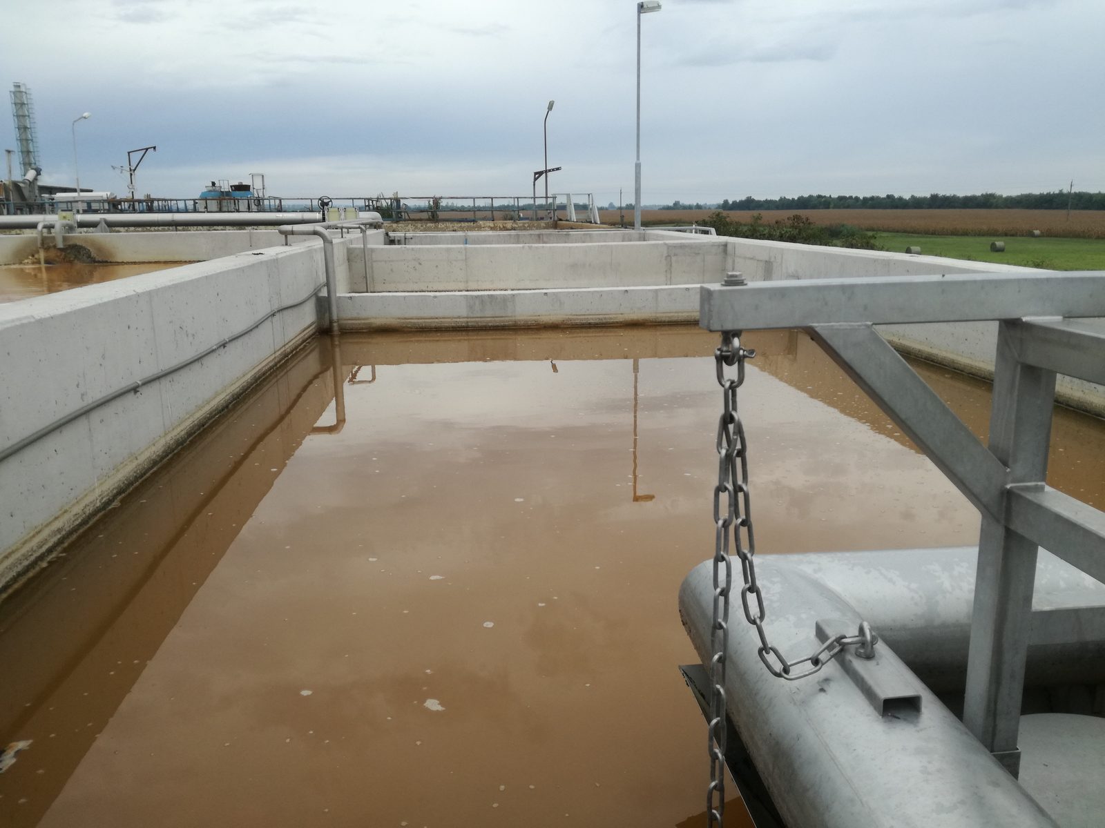 CYCLATOR-U basin at the ATEV animal by-product processing wastewater treatment plant, Mátyásdomb, Hungary