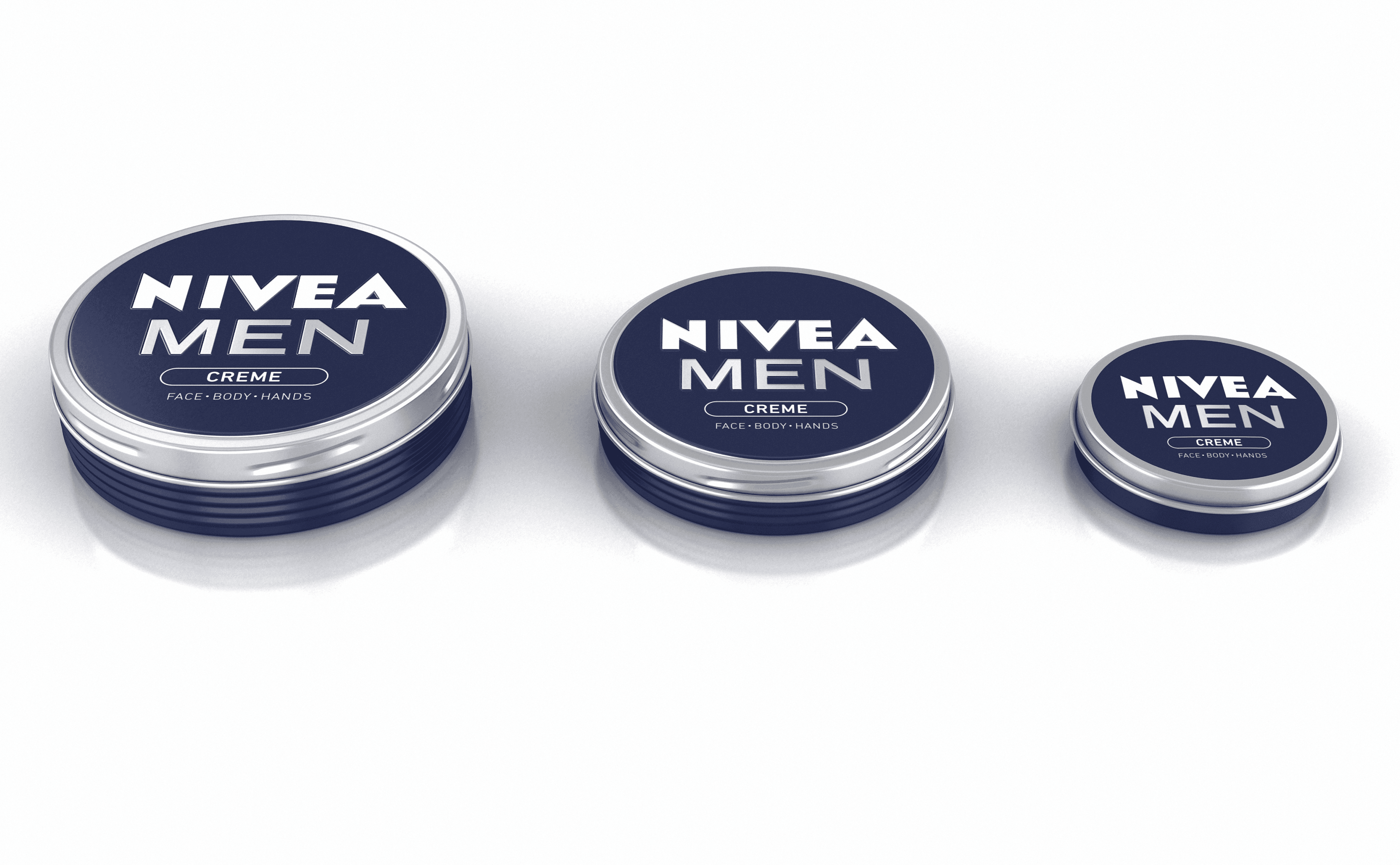 Scheibenmodell aus Holz vom tegut... teo, fotografiert auf einer Hand.