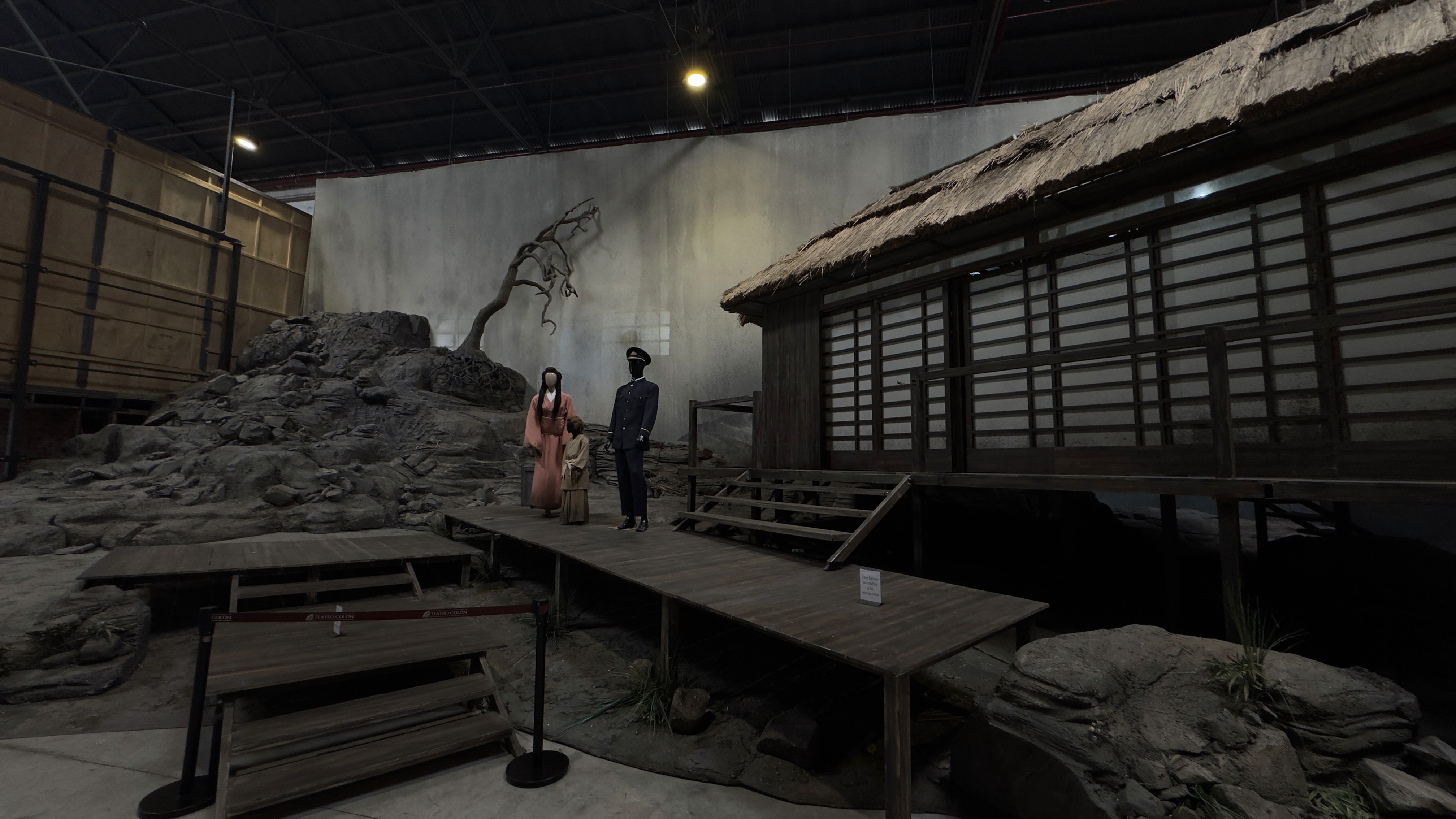 teatro colon fabrica, la scéne de taille réel