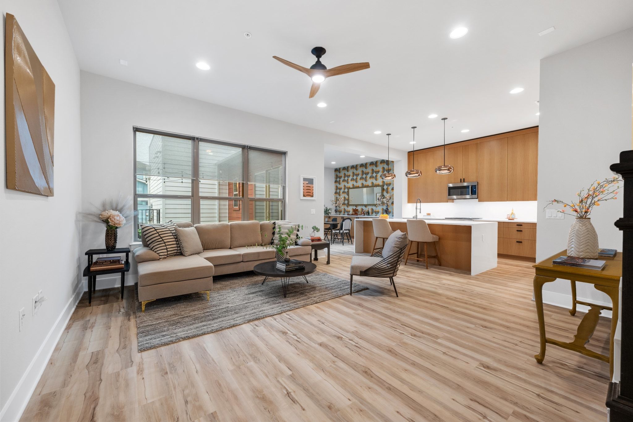 4529 Berkman Downstairs living area