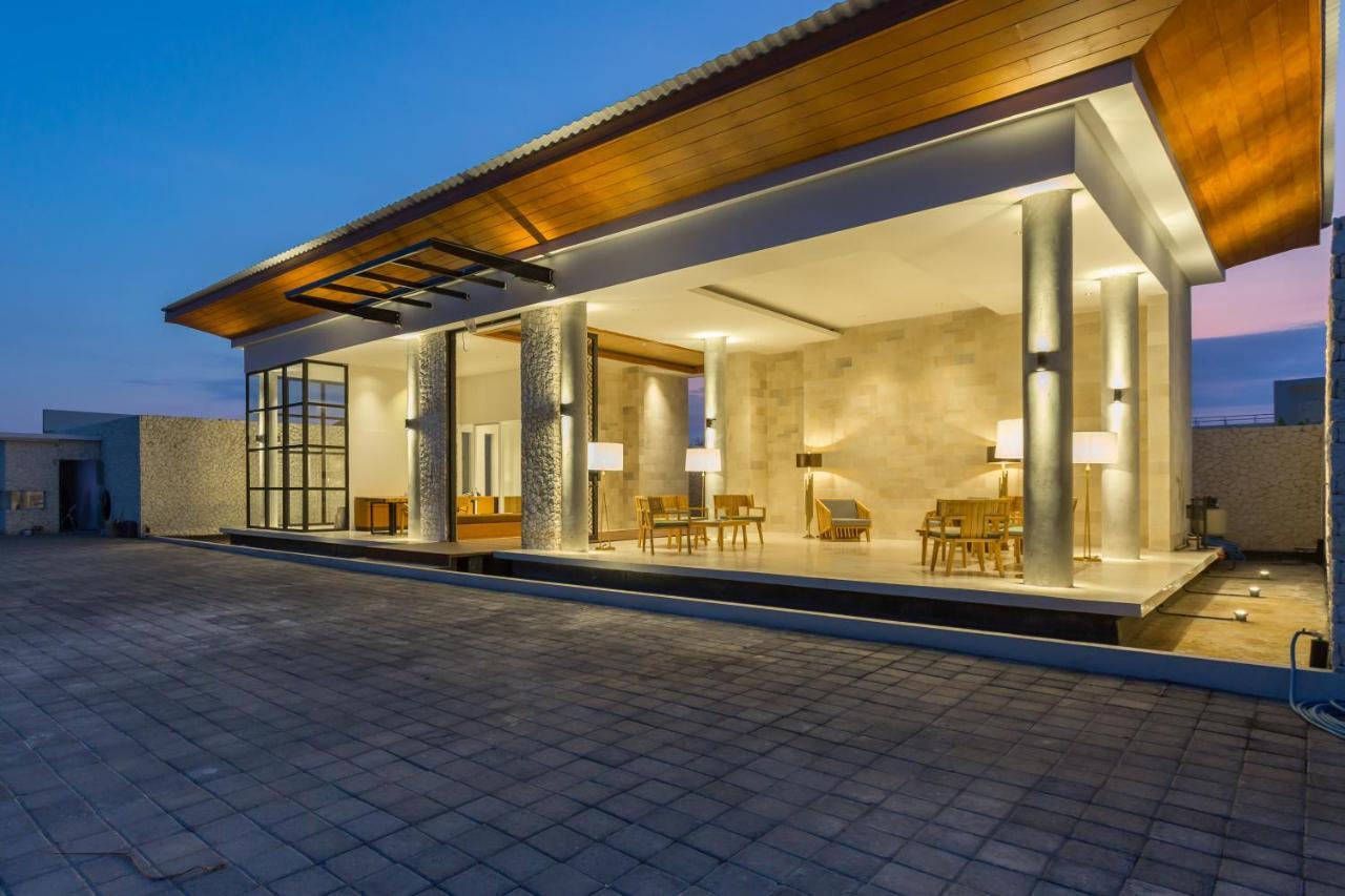 Villa Akhyana