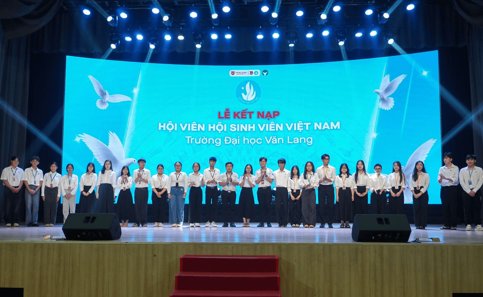 Trường Đại học Văn Lang khởi động Xuân Tình Nguyện 2026 với chương trình “Xuân Tự Hào – Tiếp Bước Truyền Thống”