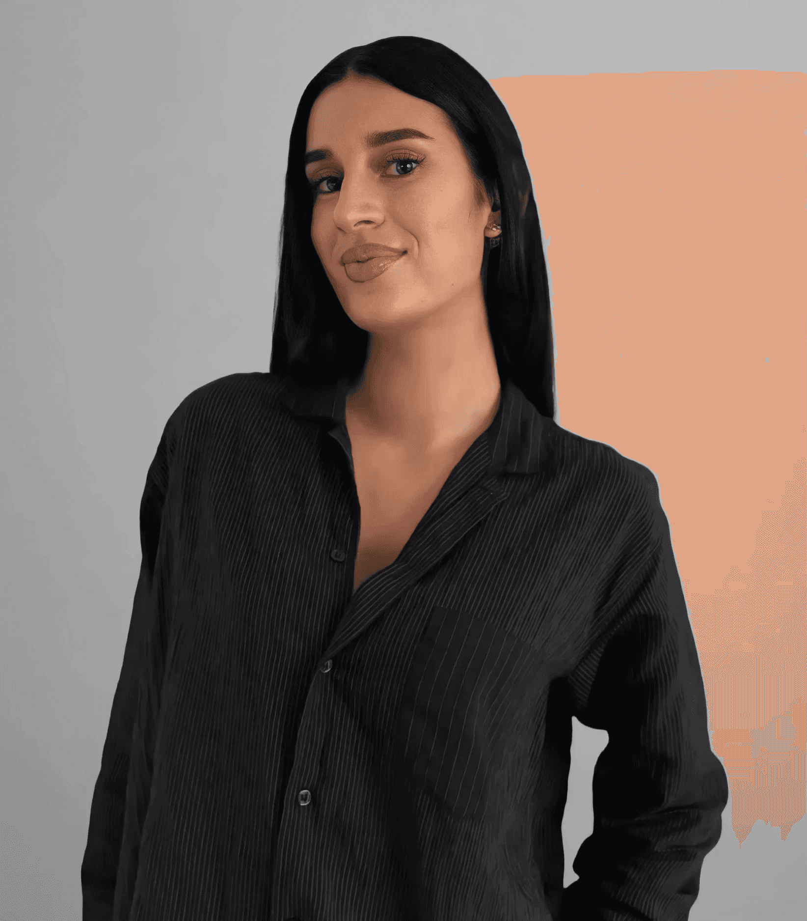 woman in black long sleeve shirt