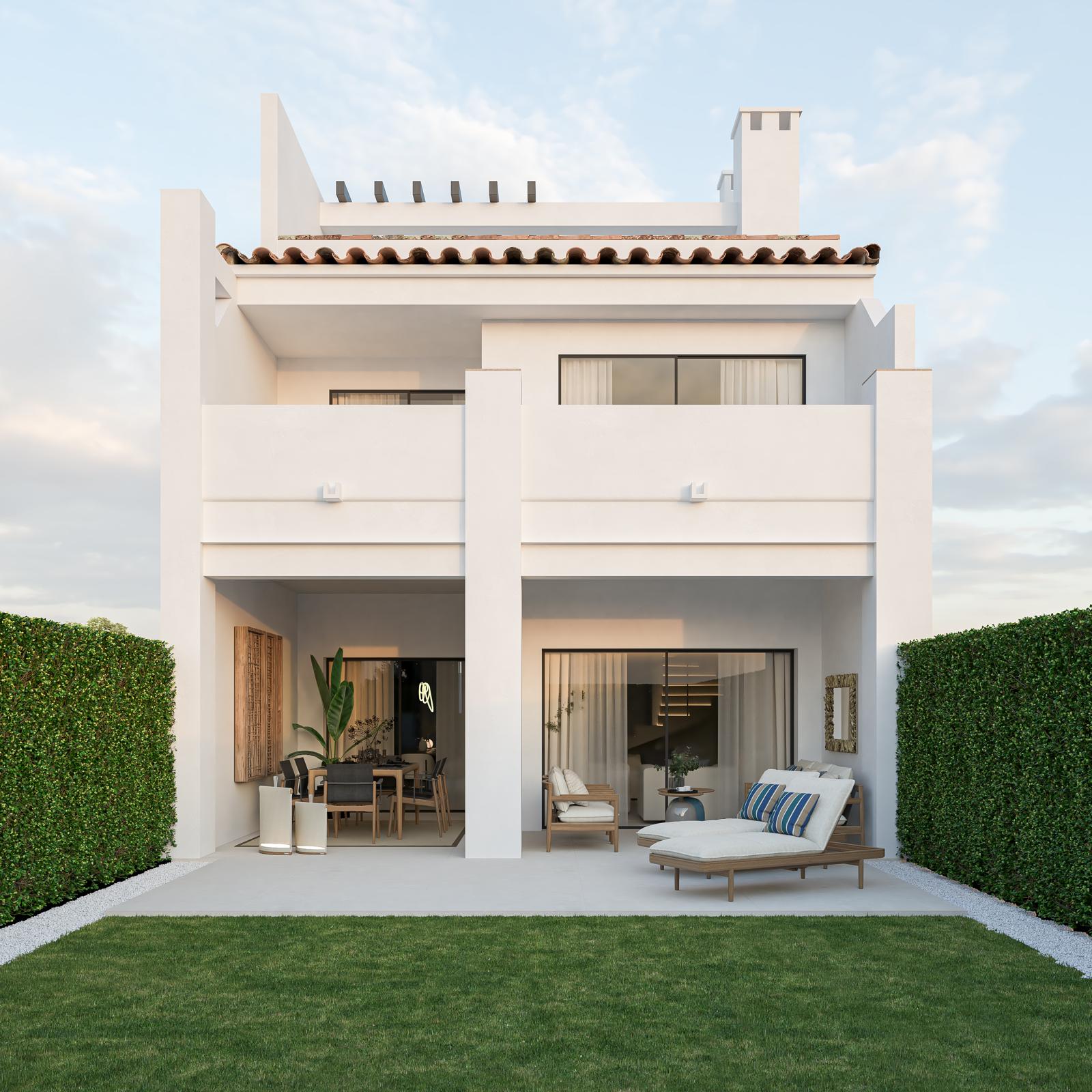 Frontline golf townhouse in La Quinta with panoramic course and sea views