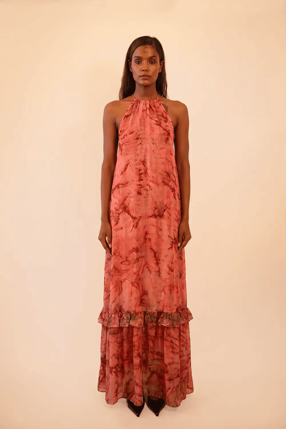 YAMI II is our one-of-a-kind halter neck backless dress, handcrafted using a beautiful printed vintage silk saree.
