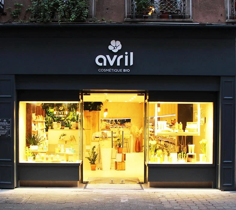 devanture boutique avril cosmétique