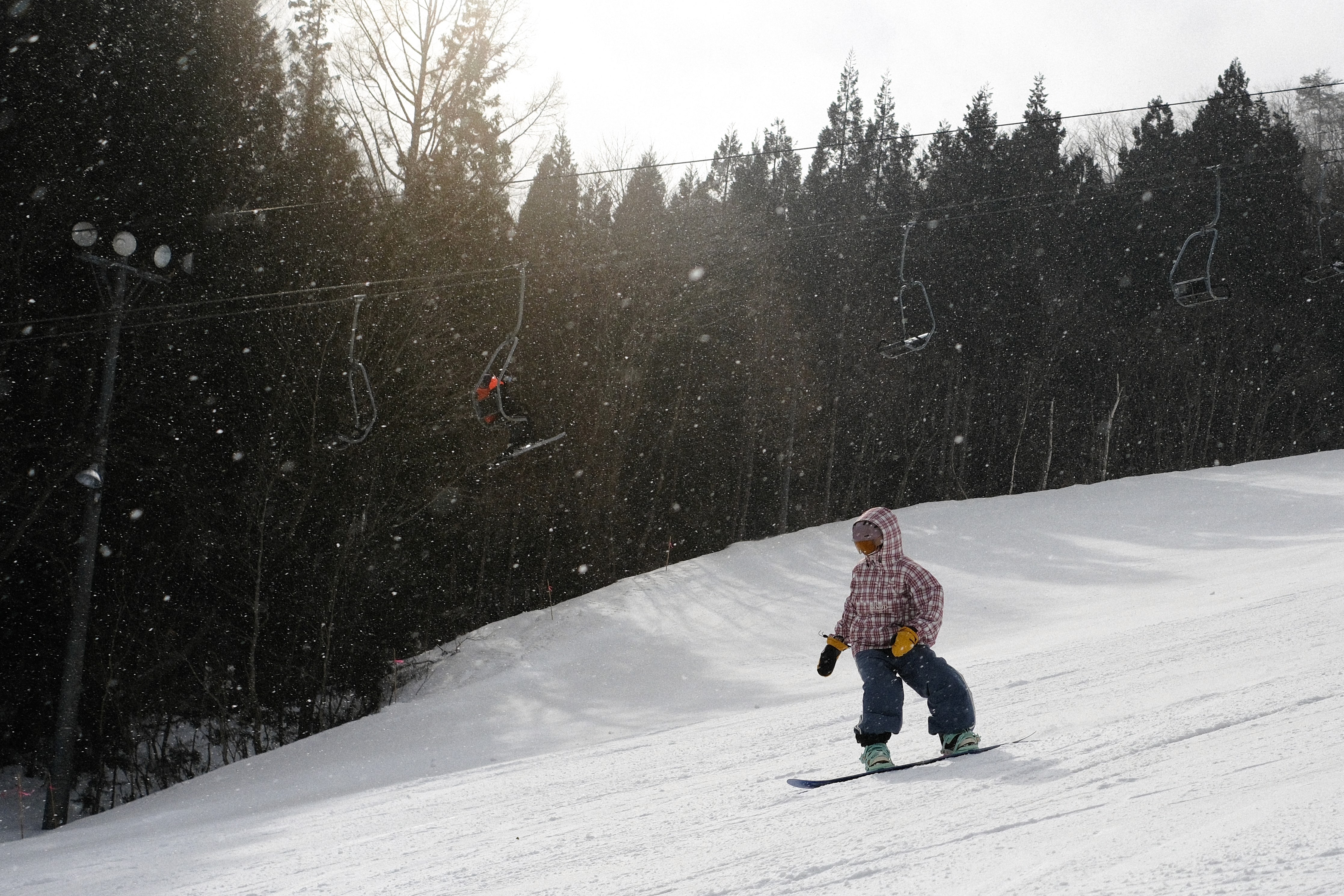 An expansive resort linking to another at the very top, giving you  quick access to 23 courses and quick shuttle access to the rest of the valley (not to mention our own complimentary shuttles).