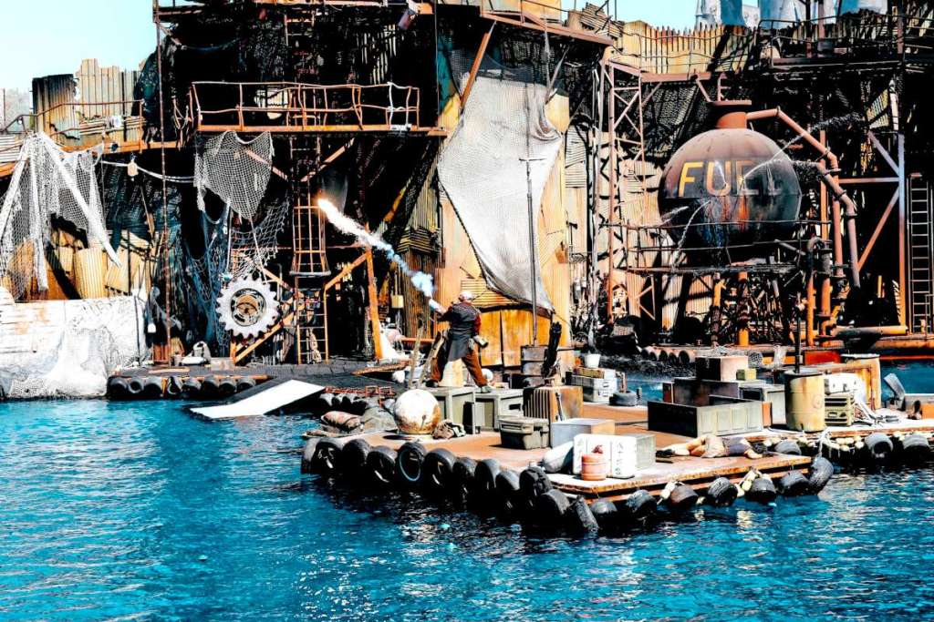waterworld show, universal studios japan