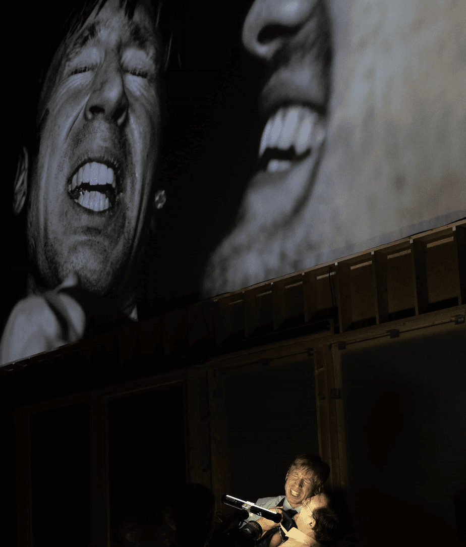 Szélesvásznú élőfilm forgatás a Trafó Kortárs Művészetek Házában.