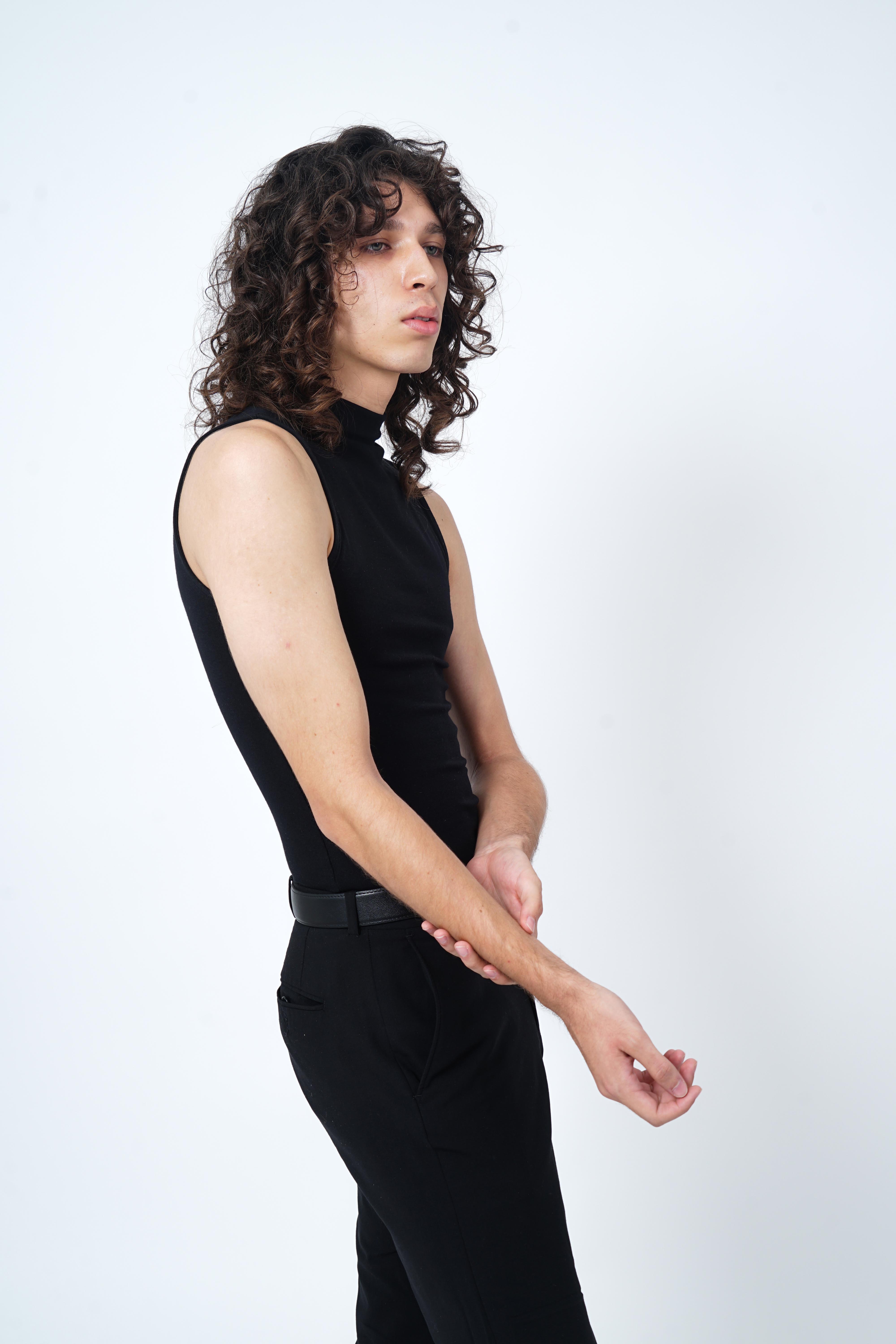 Juan Acha — 9