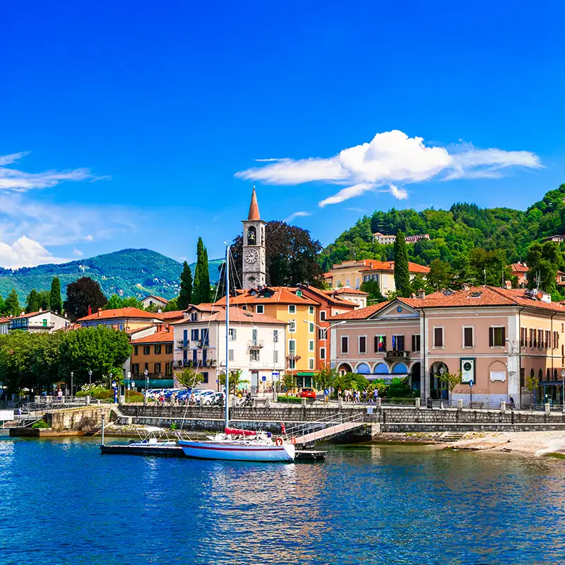 Vespatur rundt Lago Maggiore i Italia | Expa Travel