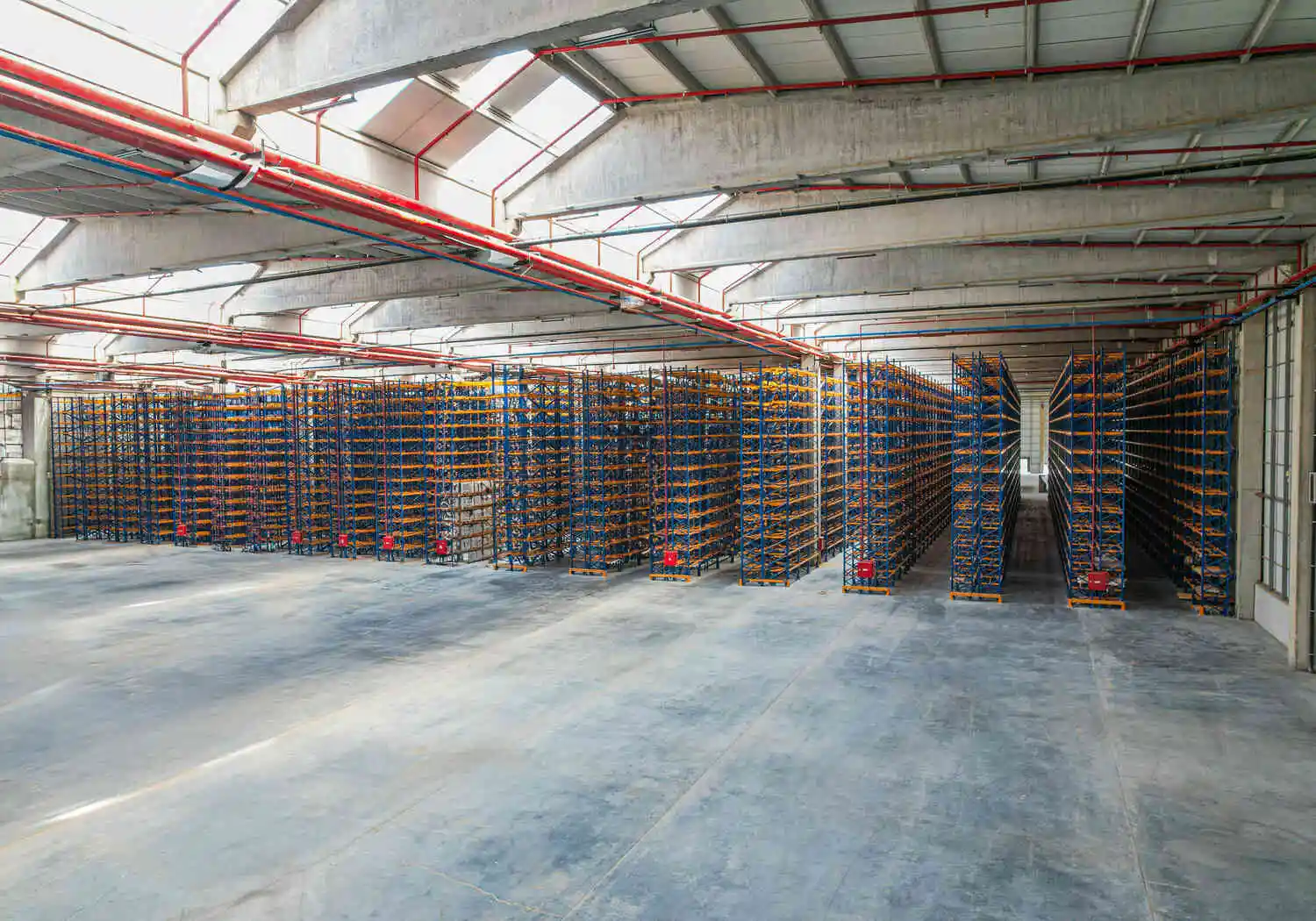 lojistik depolama nedir