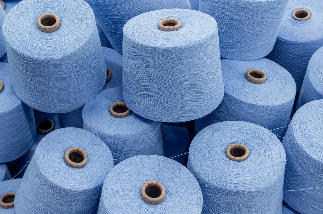 cotton yarn, north India yarn prices, liquidity crunch, weak demand, spinning mills, yarn market India, textile industry 2025