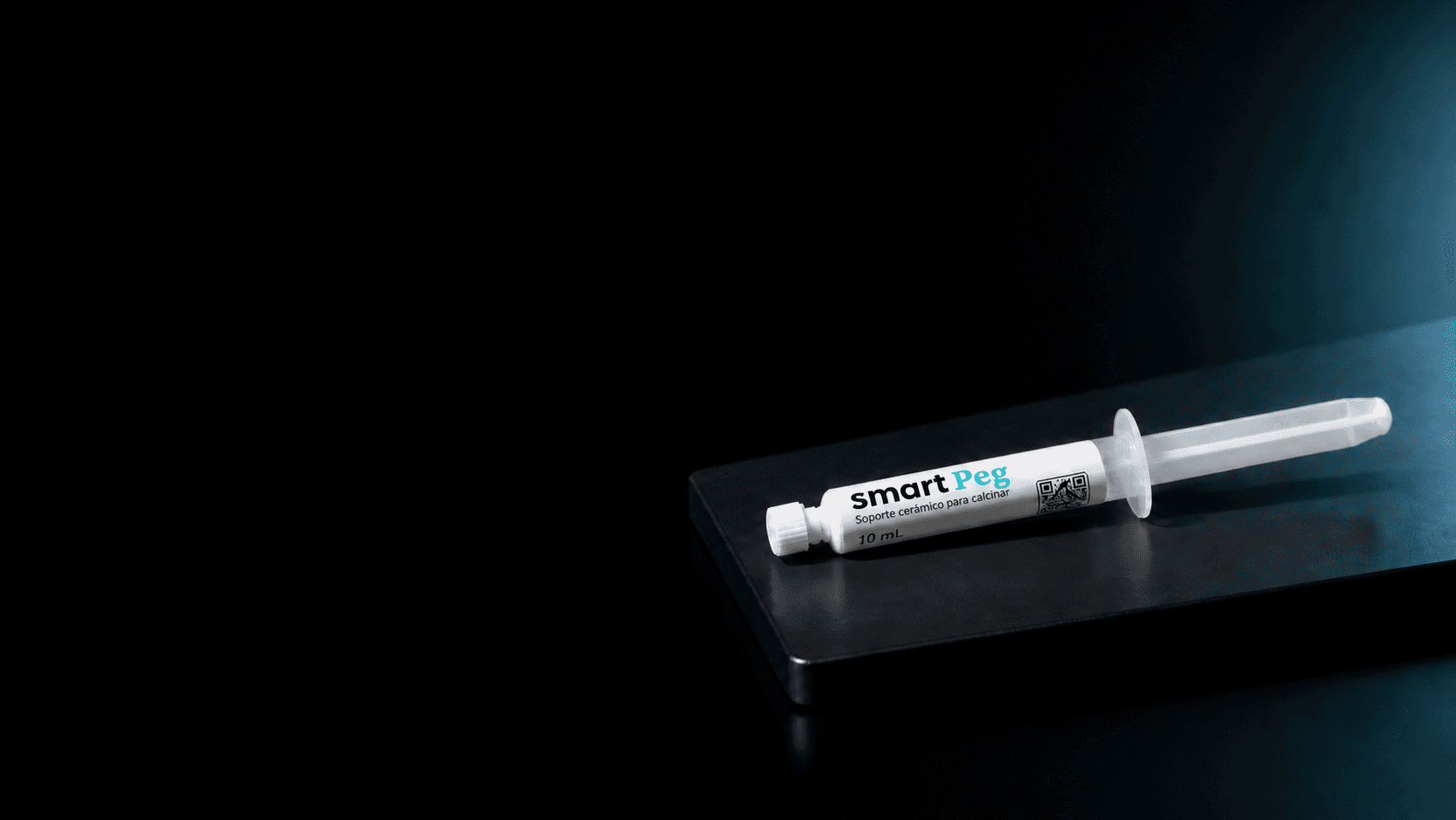 SmartPeg de 10 mL sobre superficie de laboratorio