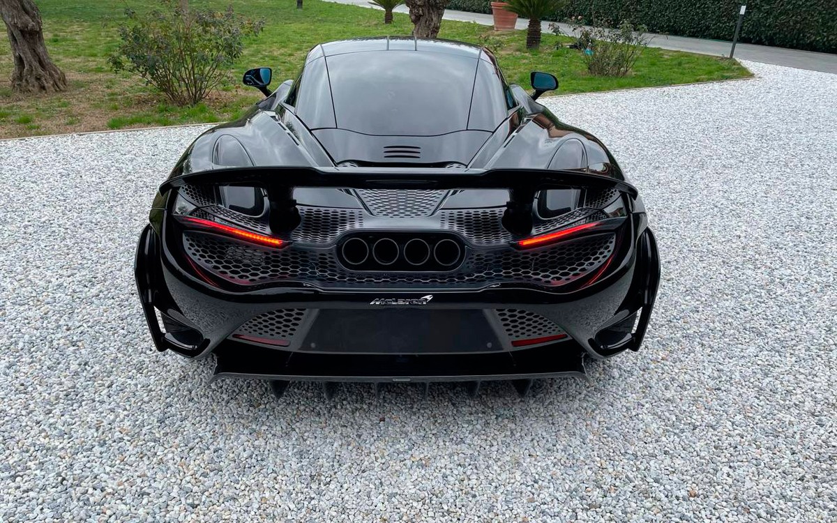 mclaren 765 Lt back