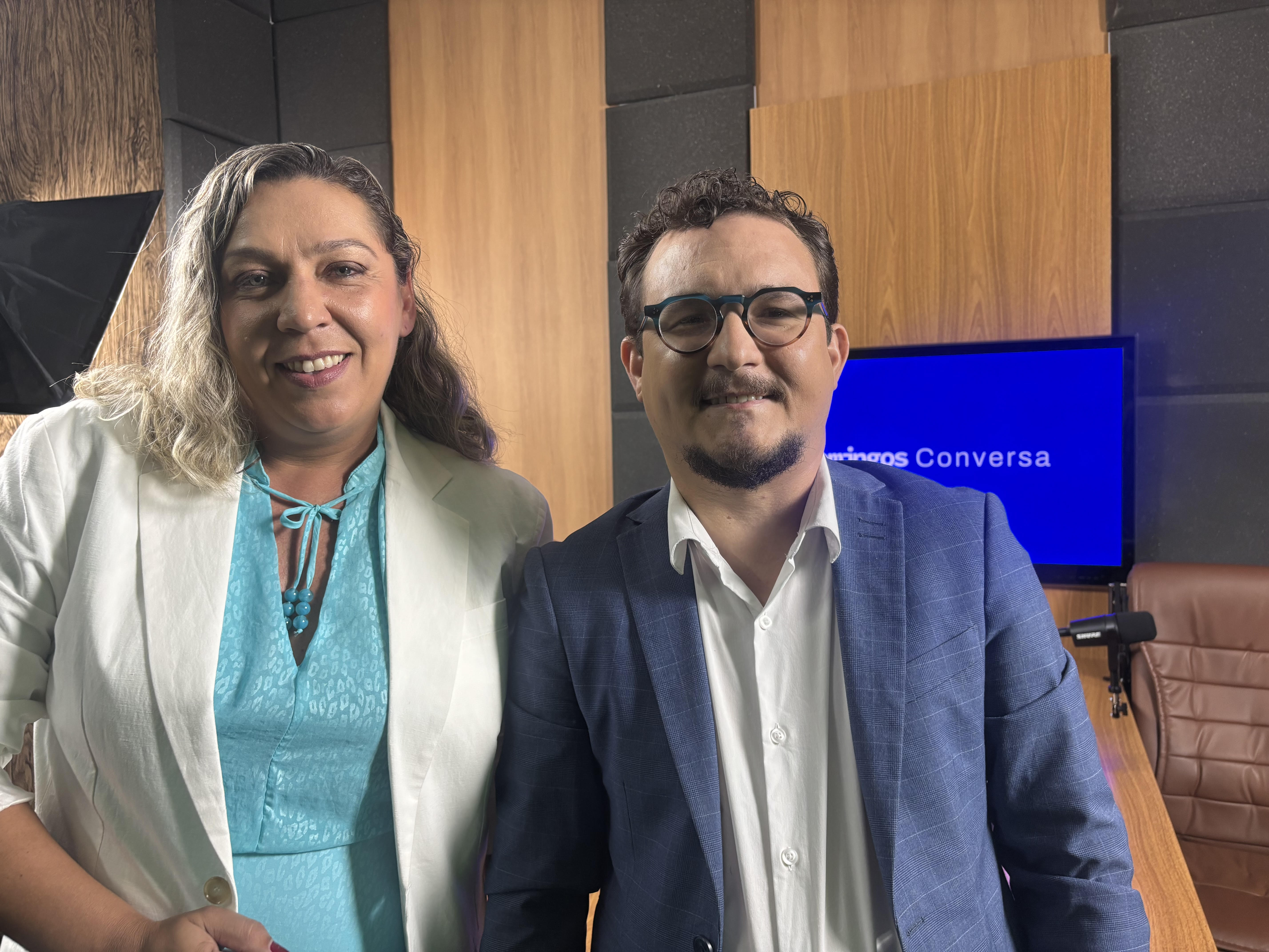 Tatiana Jucá ao lado de Domingos Ketelbey