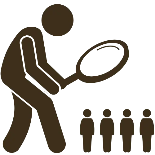 Cilvēks ar lupu pēta senčus – dzimtas izpētes simbols