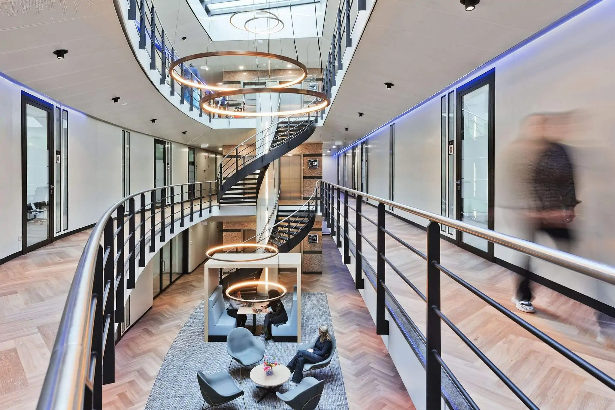 Nieuwe kantoorinrichting Bavinckhouse door Perla