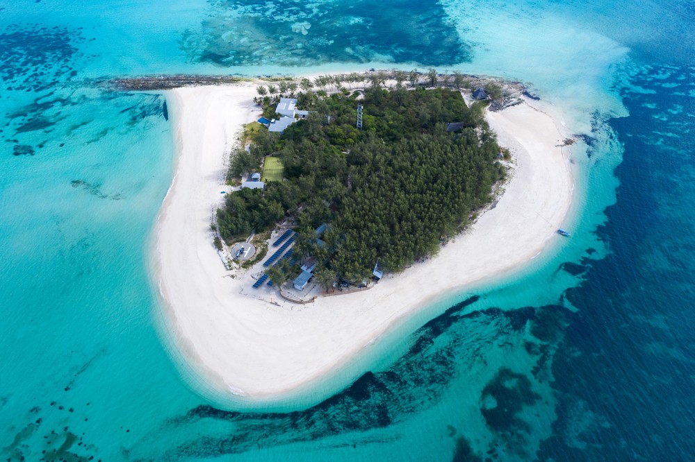 Romance in Paradise at Jumeirah Thanda Island – page 6 of 6
