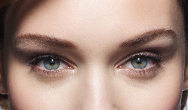 Ojos almendrados