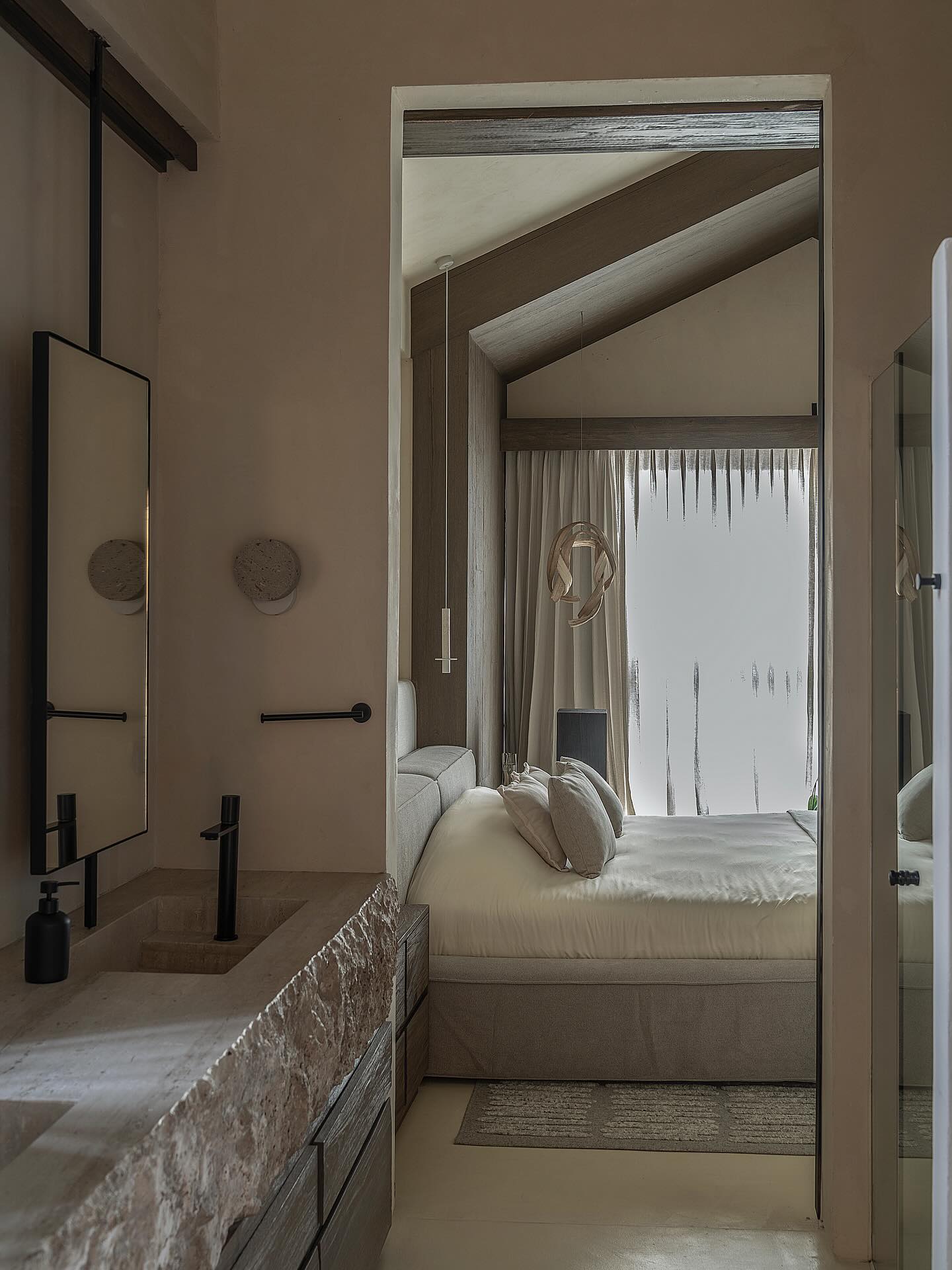 Image of Minimalist interior