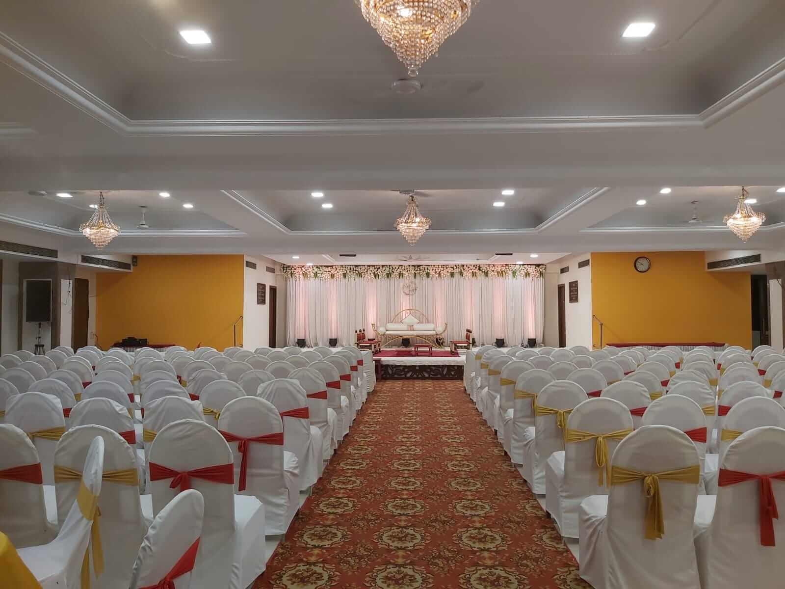 Grand banquet hall setup for wedding ceremony in Thane