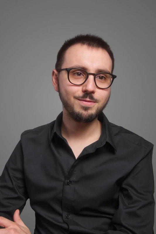 Eduardo Tanco Diseñador Gráfico