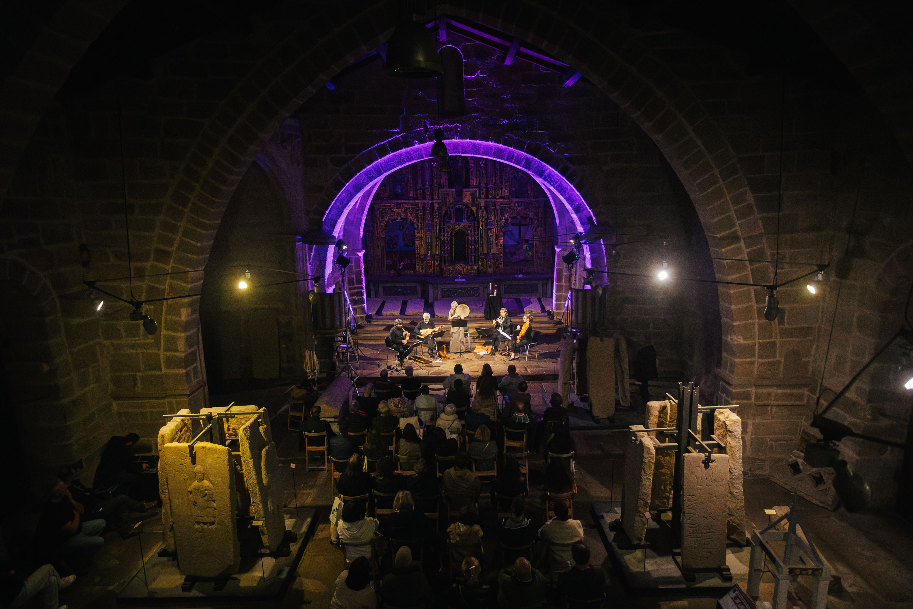 Laudatio Funebris - Grupo 1500