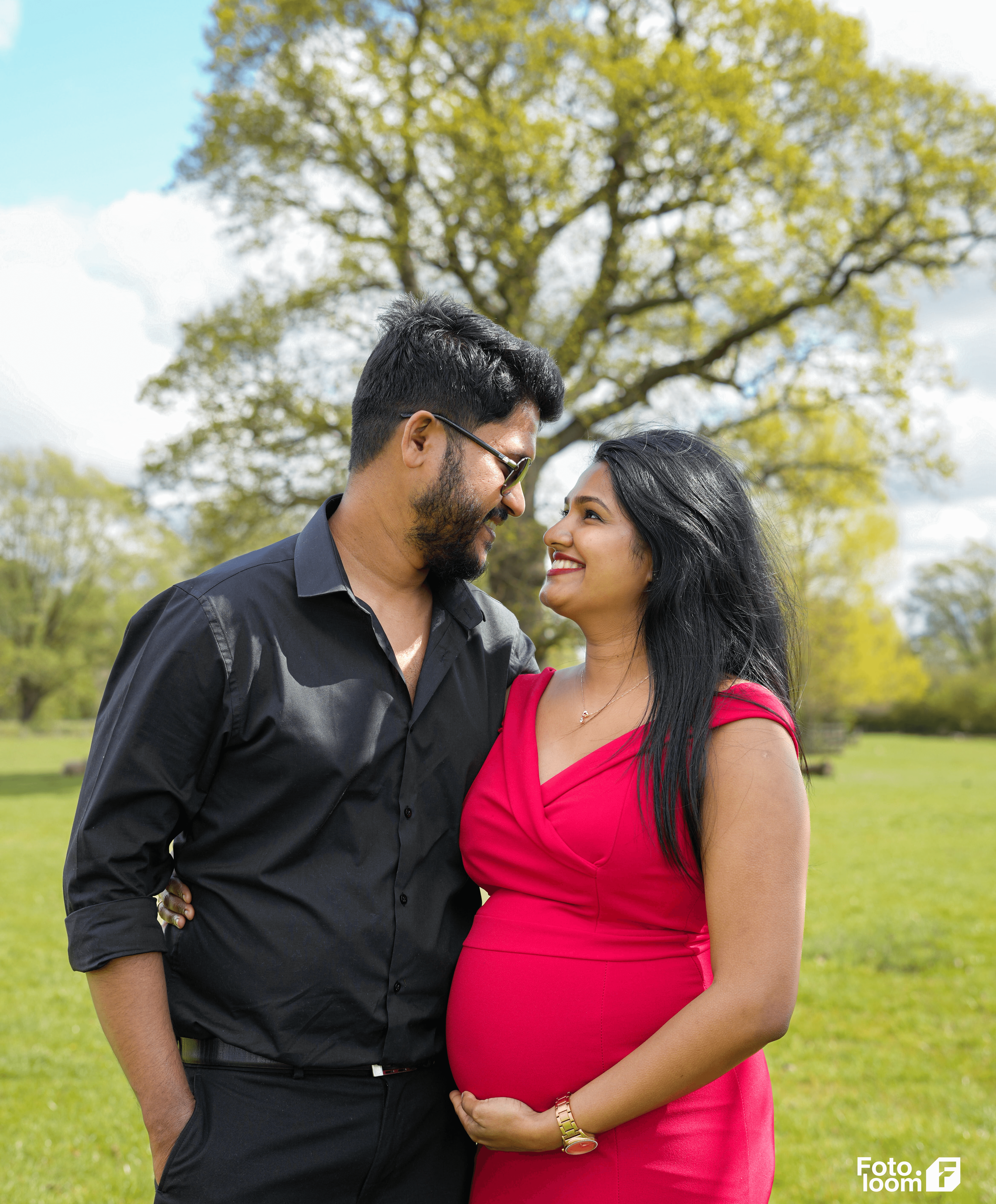 Anupama's Maternity Photoshoot fotoloom