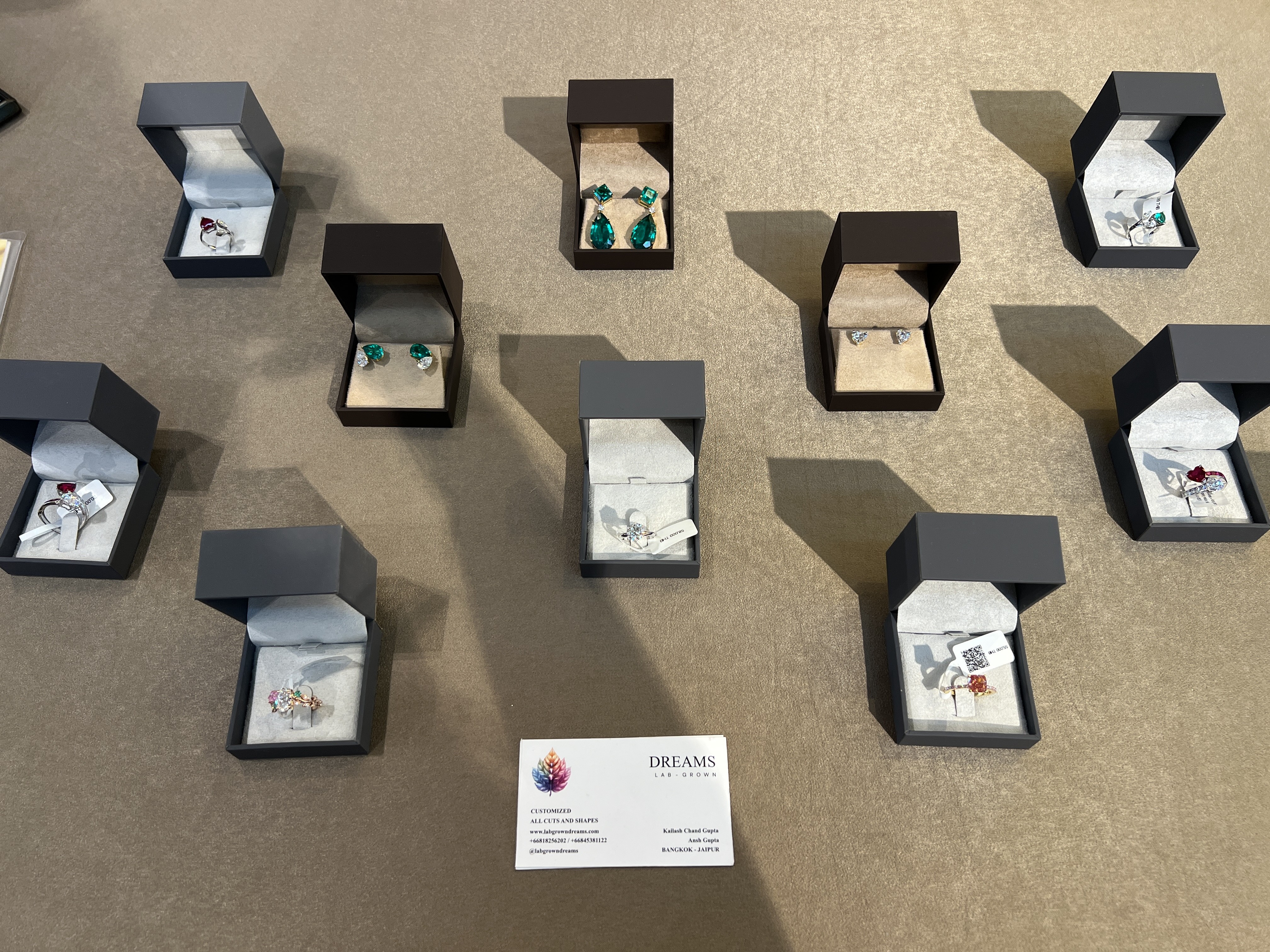 A Diwali jewellery gift that lasts, made by Lab Grown Dreams in Bangkok