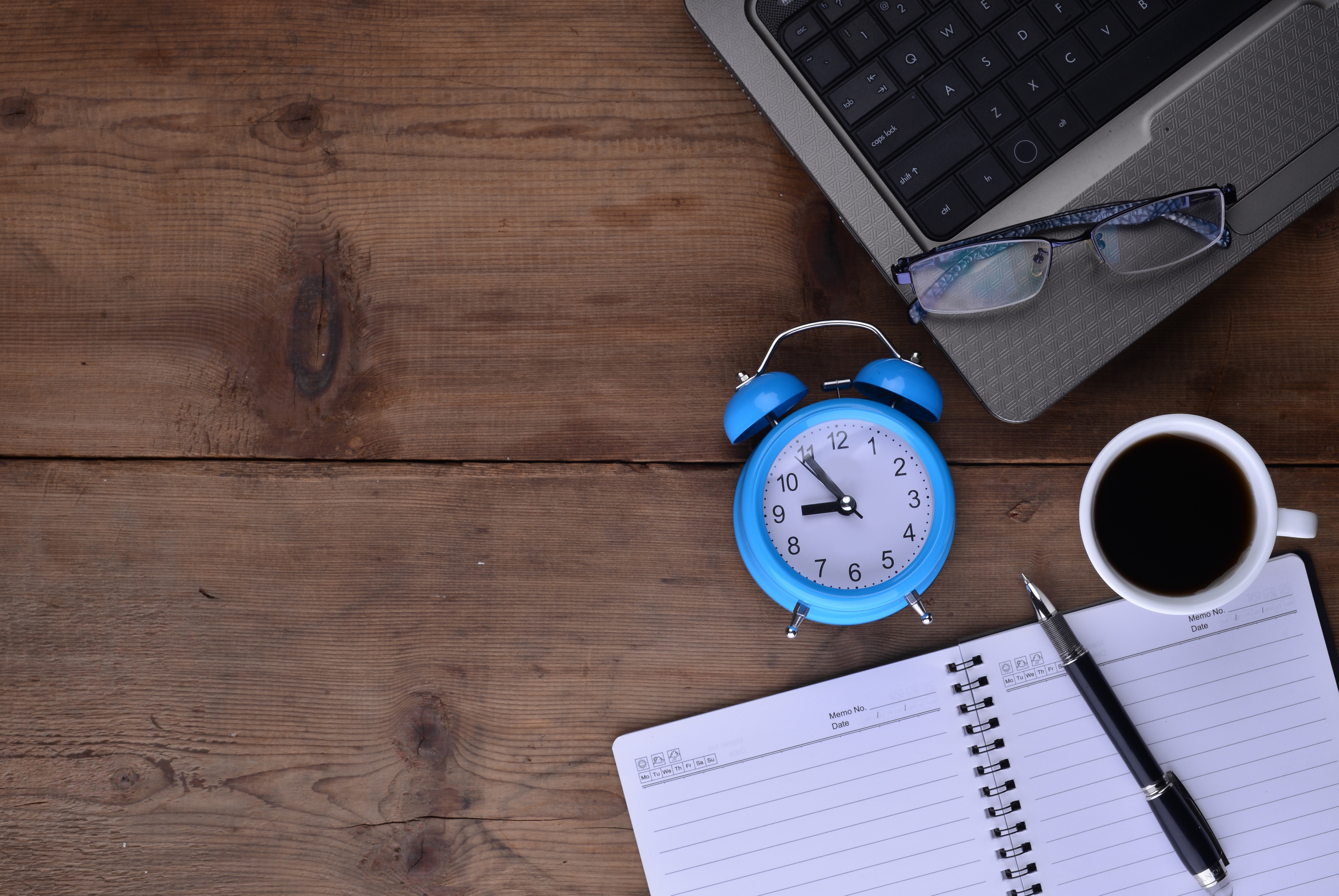 Horas Extras Não Pagas: Como Calcular e Cobrar os Seus Direitos