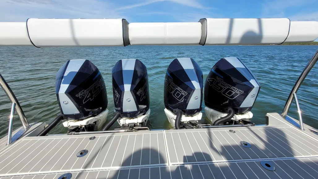 Boat thumbnail 25