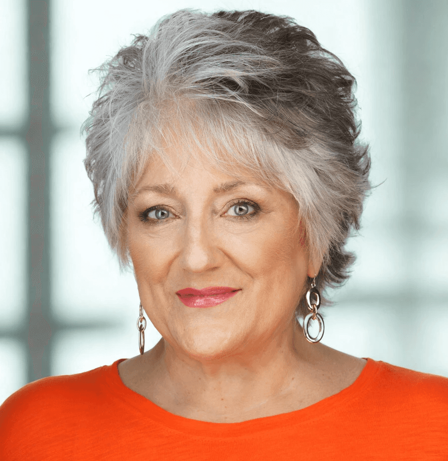 Portrait of Becki Baker, Founder and CEO of Synergy 3C, healthcare consultant and nurse innovator specializing in value based care transformation.