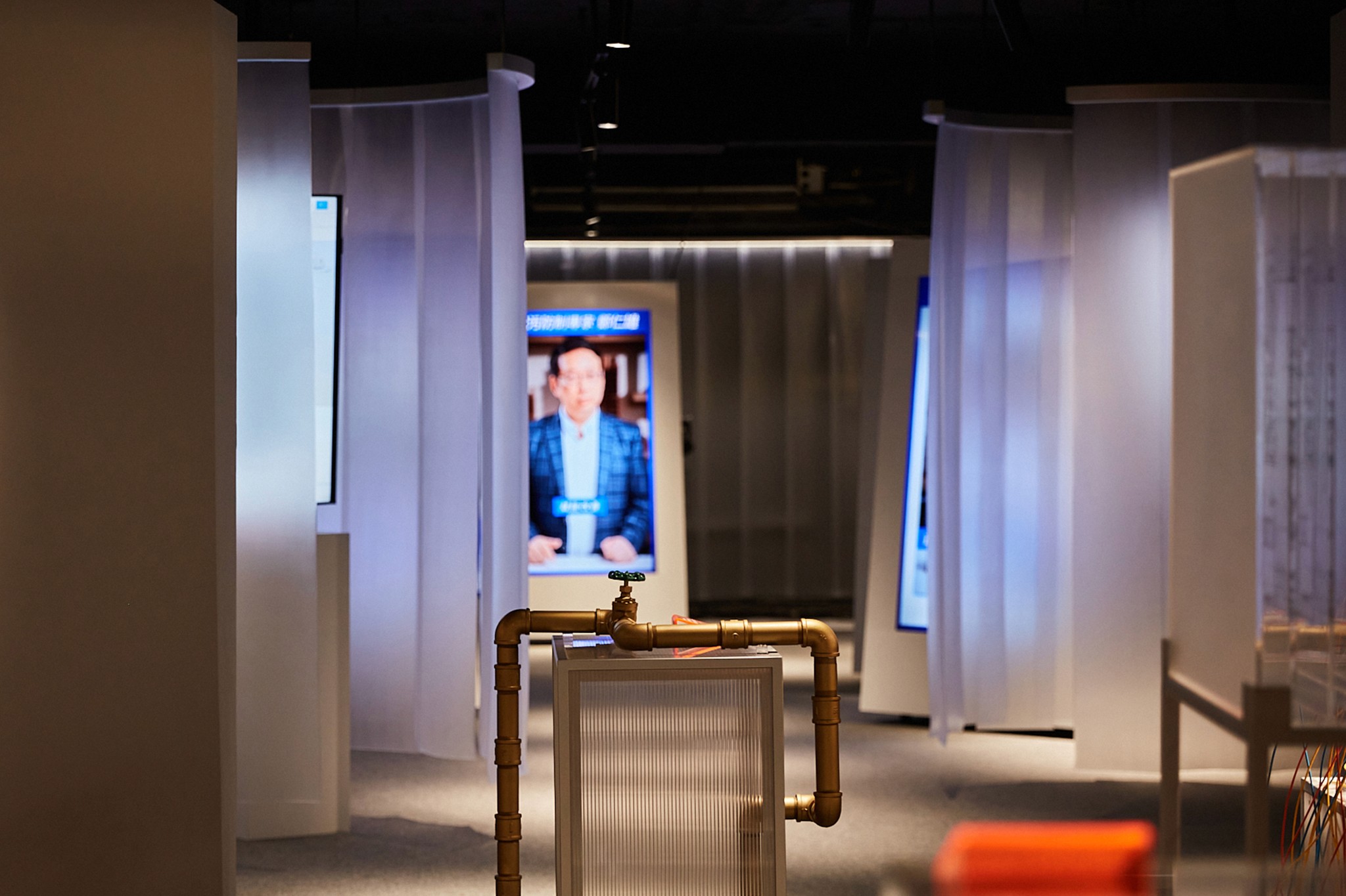 SSS 超透明提案 | Exhibitions | 台北市大安區復興南路二段 146 號 2 樓 | 3/3 TRIO DESIGN 三分之三設計