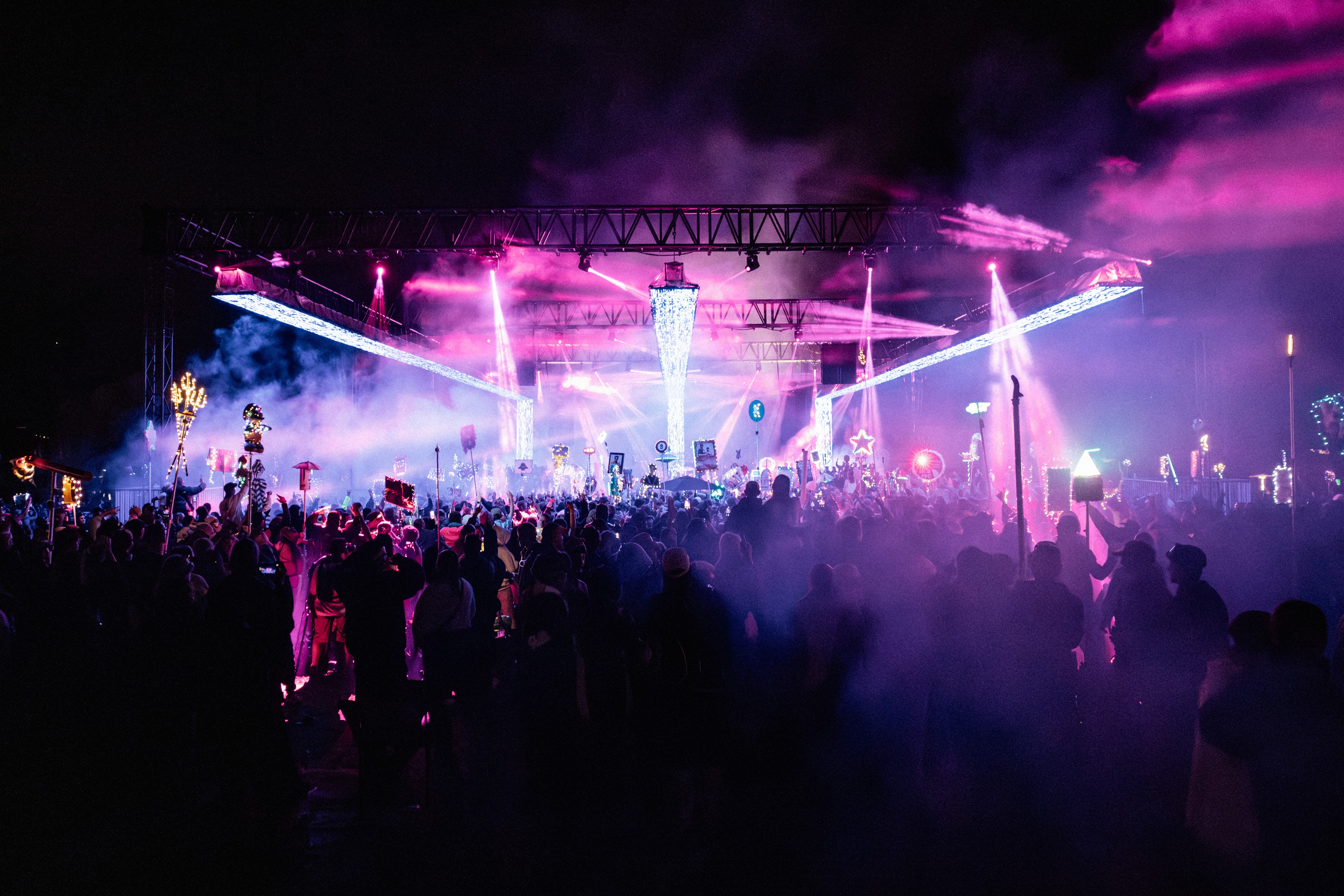 Pitch Music & Arts studio john fish lighting design