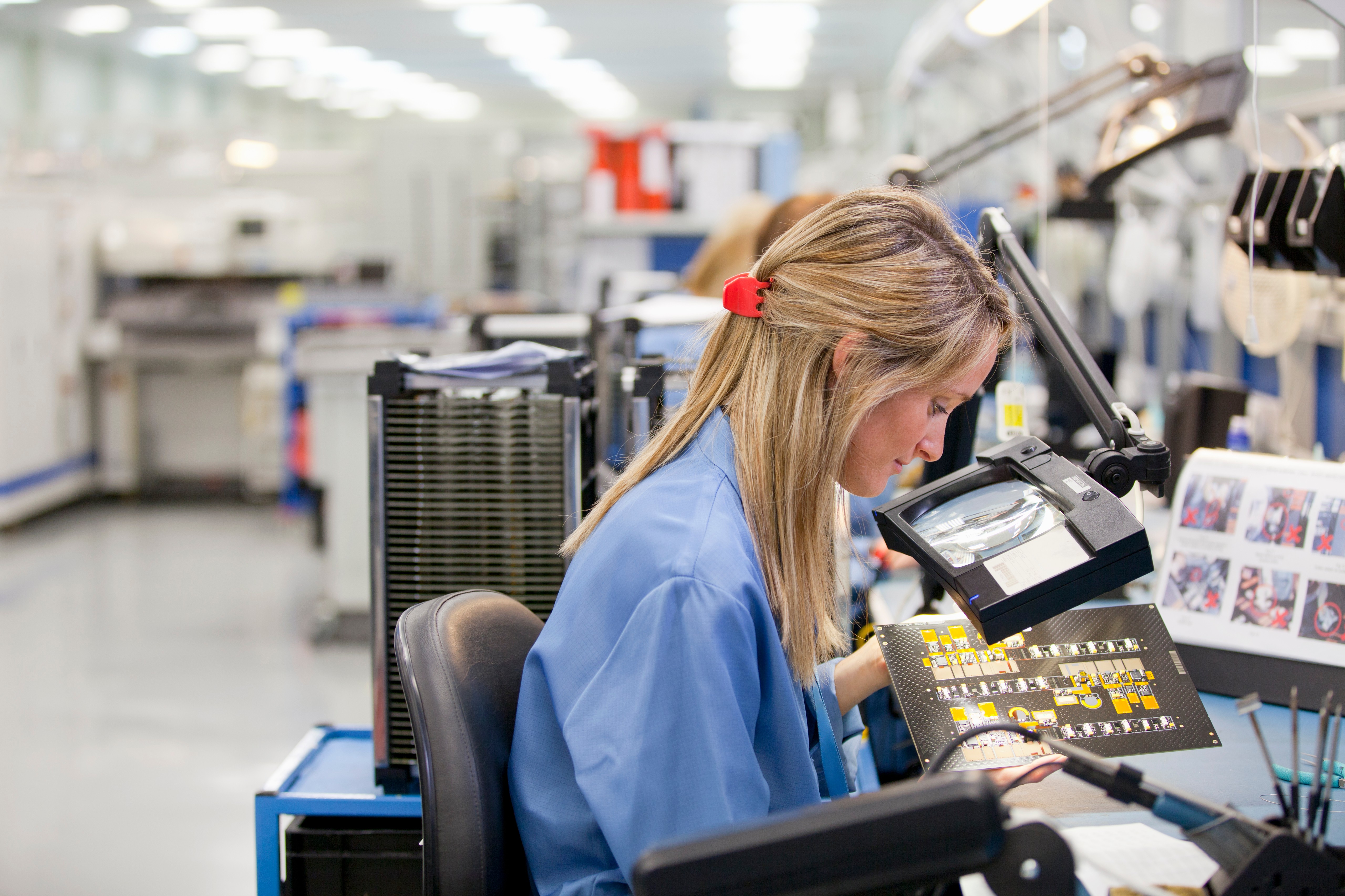 Industrial monitoring and reporting systems used in manufacturing marketing and digital marketing for manufacturers to improve pipeline visibility, operational tracking, and commercial decision-making.