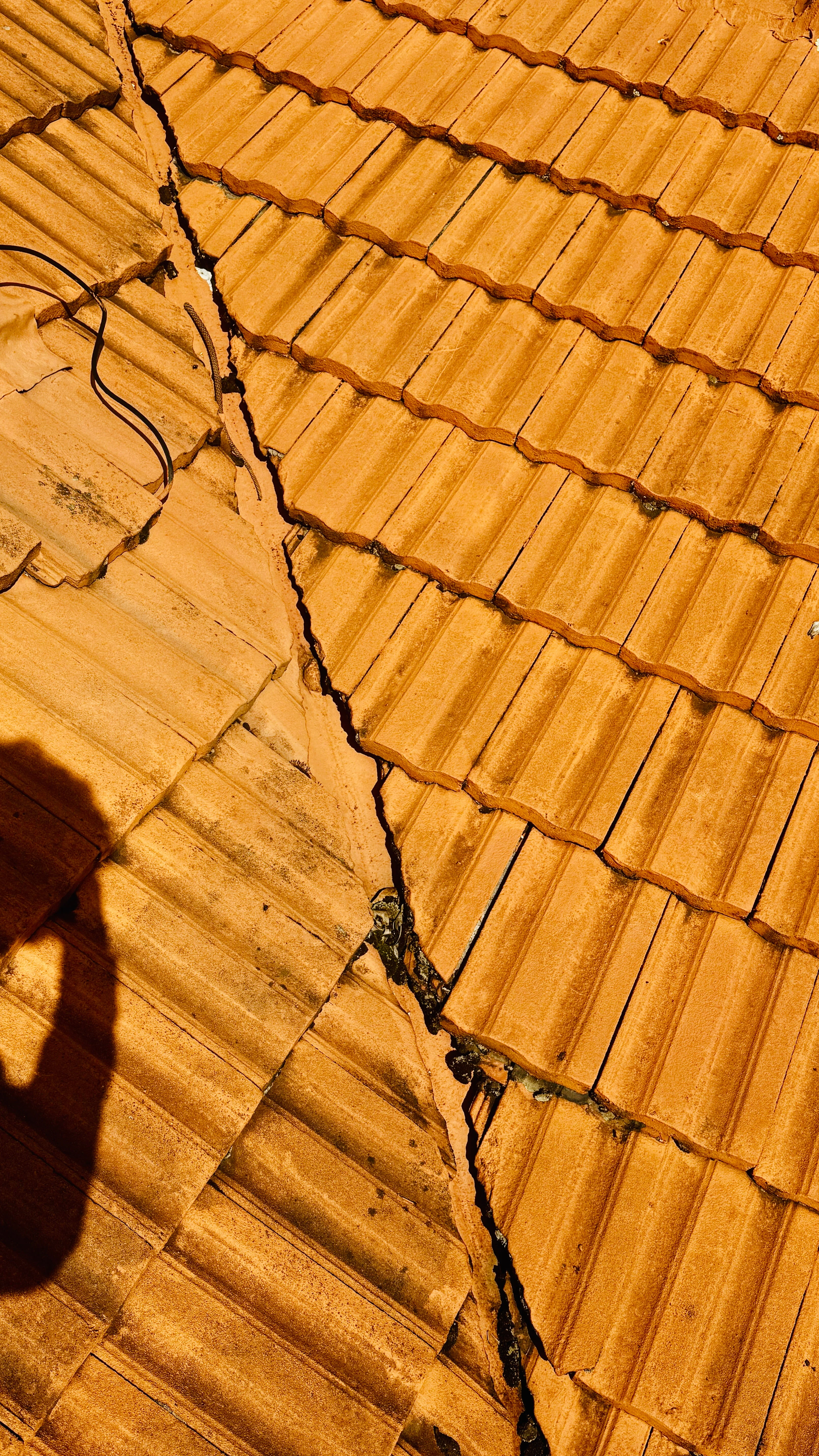 Damaged roof valley replaced on a home in Rossmoyne WA