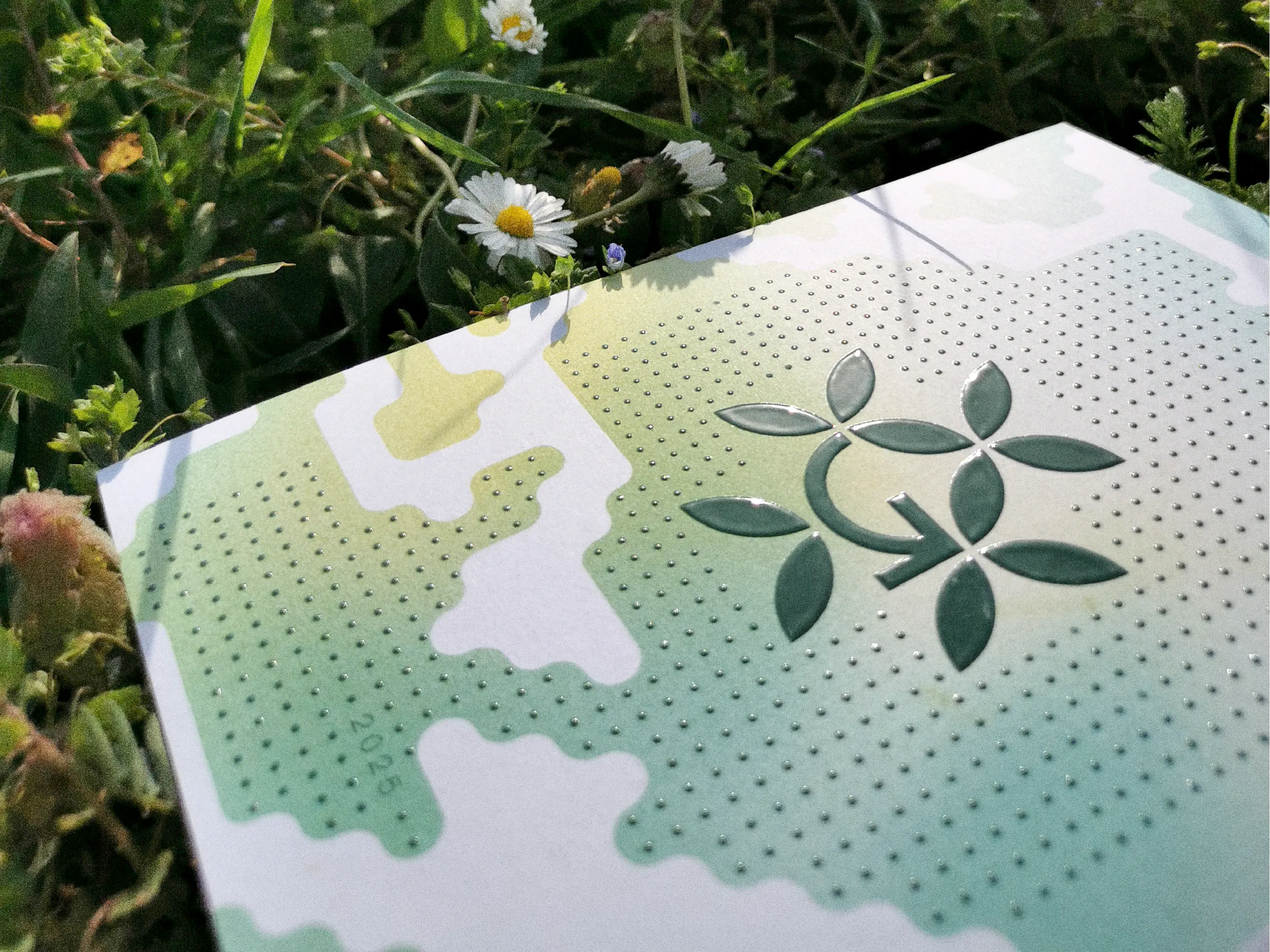 Editorial Design Cover mit Druckveredlung, nachhaltige Stadtentwicklung Frankfurt