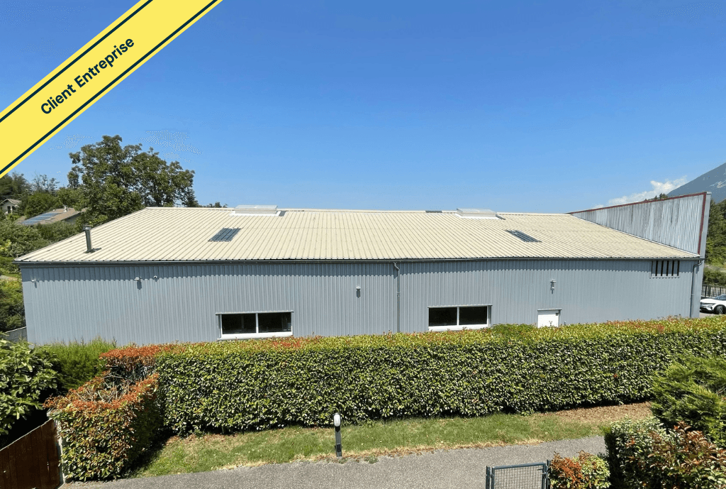 Photo d'une entreprise à Viviers-du-Lac en France avant d’être équipée de panneaux photovoltaïques par Solarock.