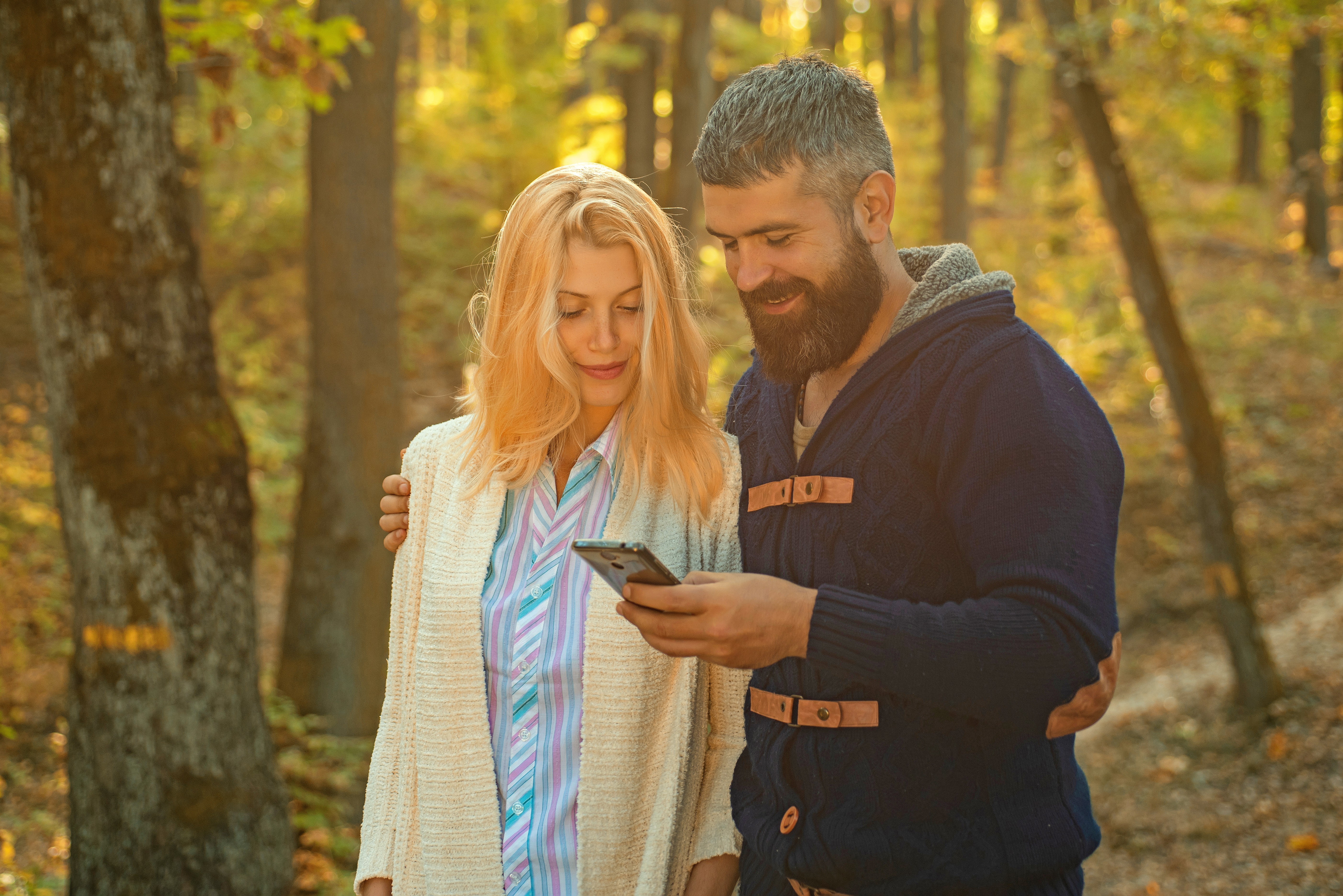 How Couples Can Invest Together, Stress-Free