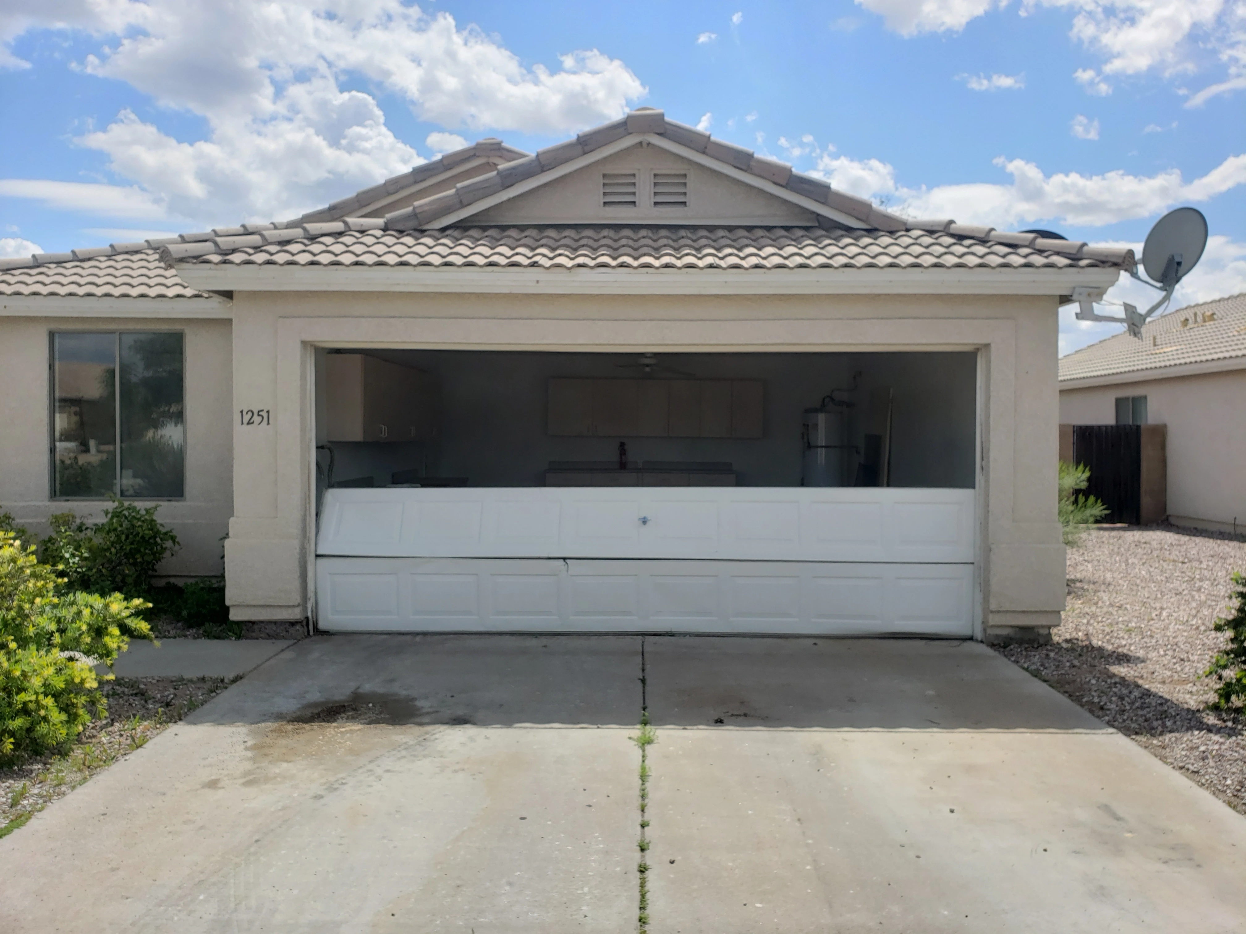 Mesa garage door service, Same Day Garage Door Services