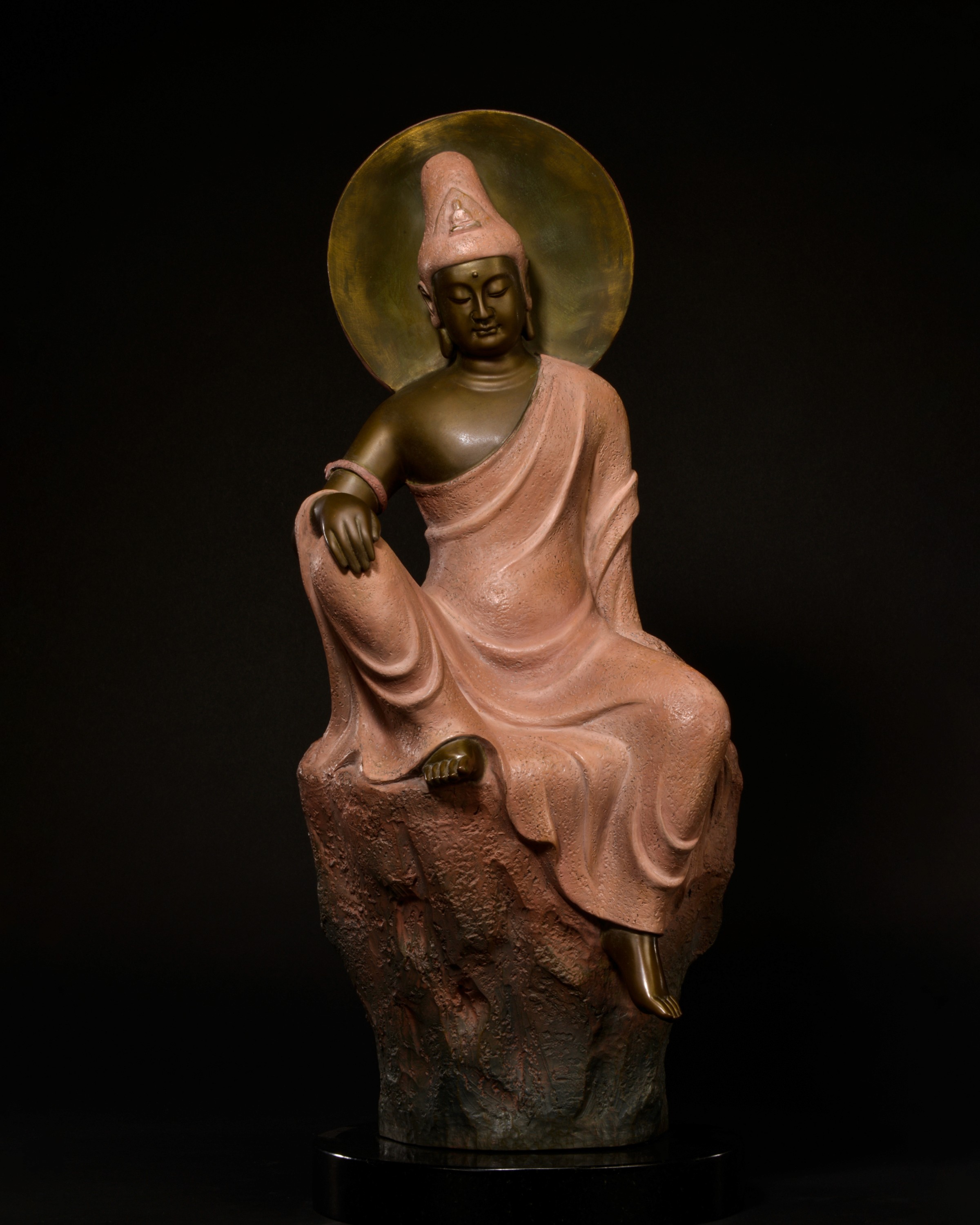 吳凡銅雕作品主圖